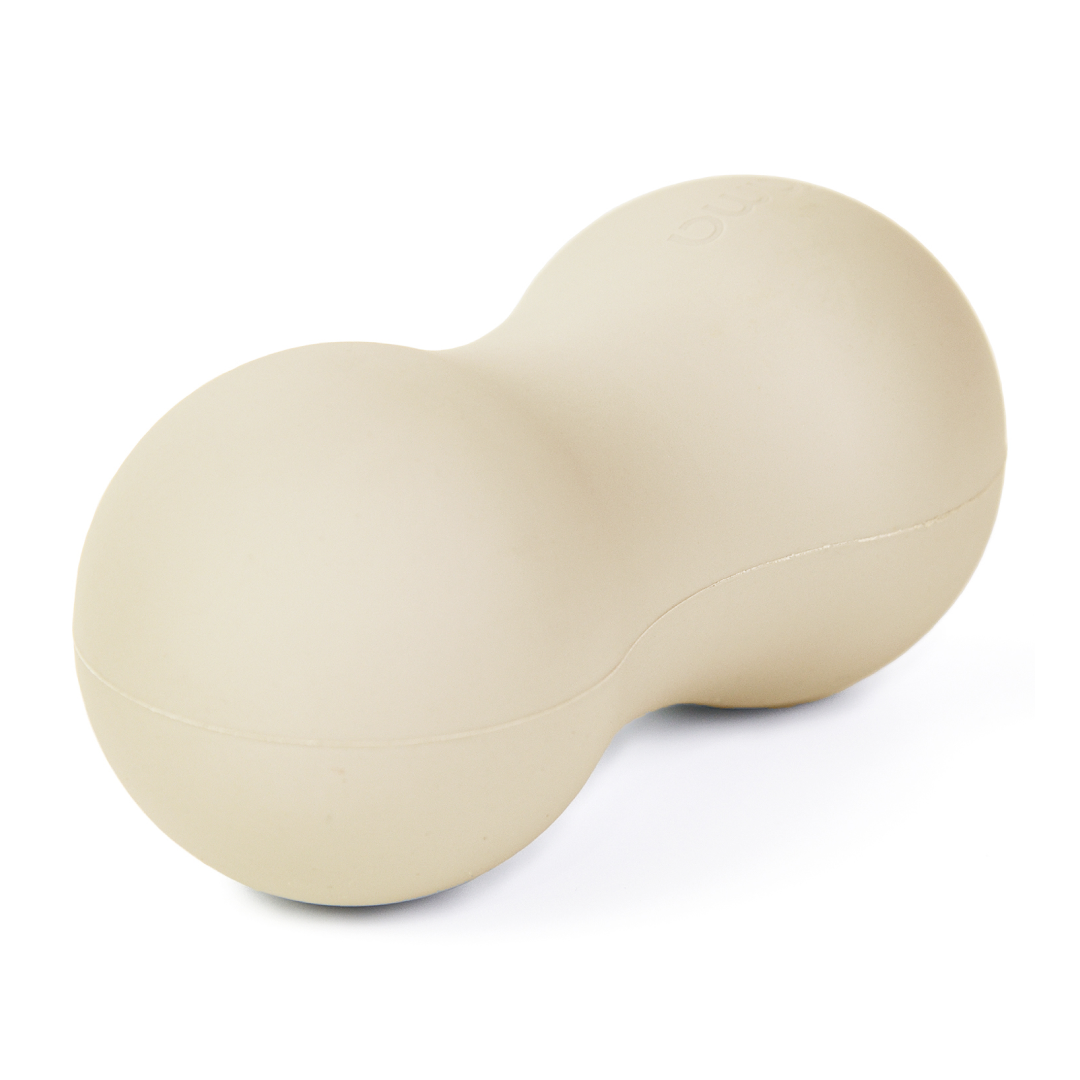 Ролик для массажа Kama, мяч двойной арахис, диаметр 6,8 см, бежевый — фото 1