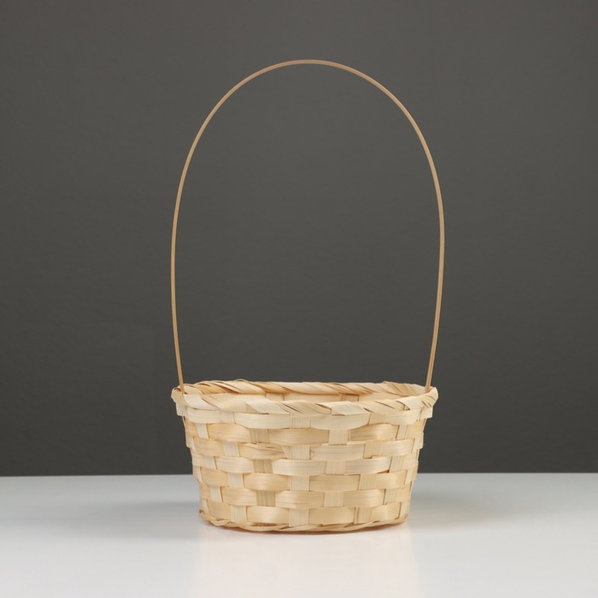 Корзина Сима-ленд плетеная из бамбука круглая бежевая 19 см