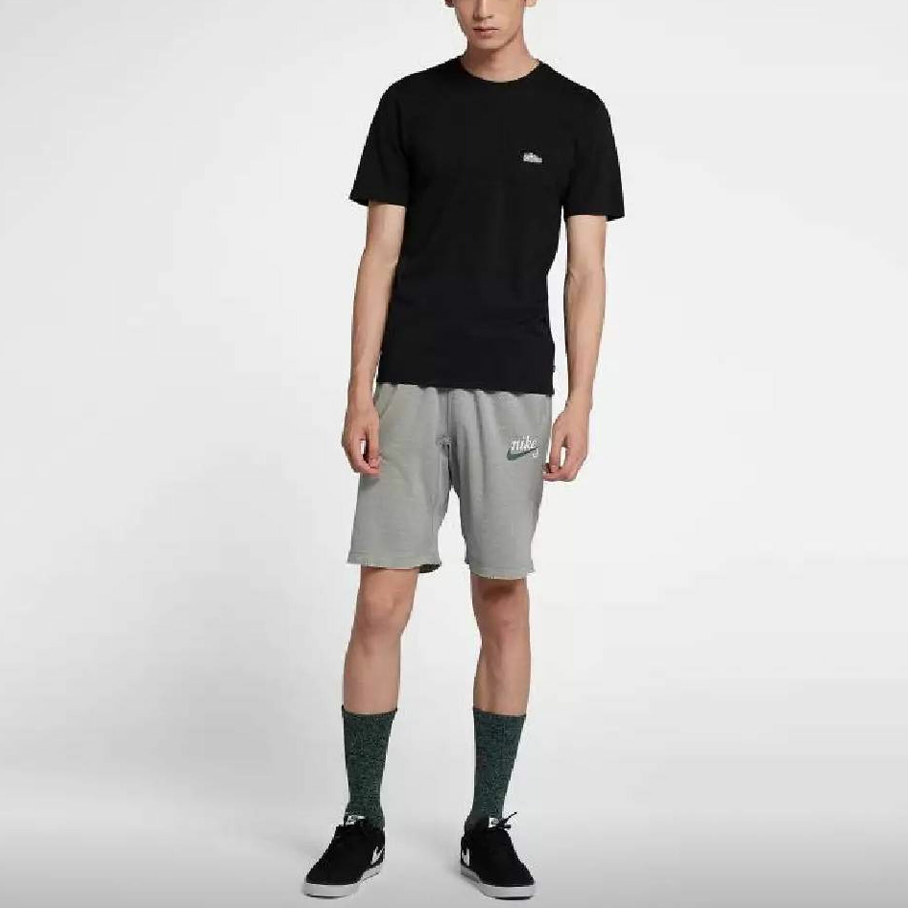 Шорты NIKE