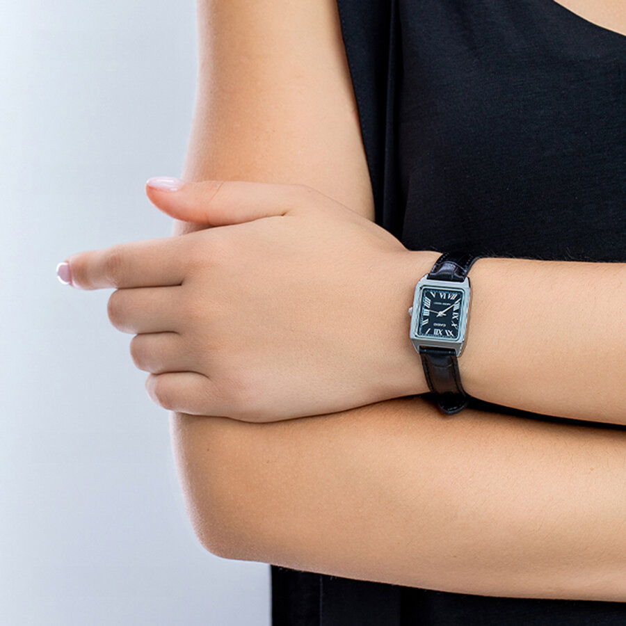 Наручные часы CASIO Classic, черный/серебристый — фото 1