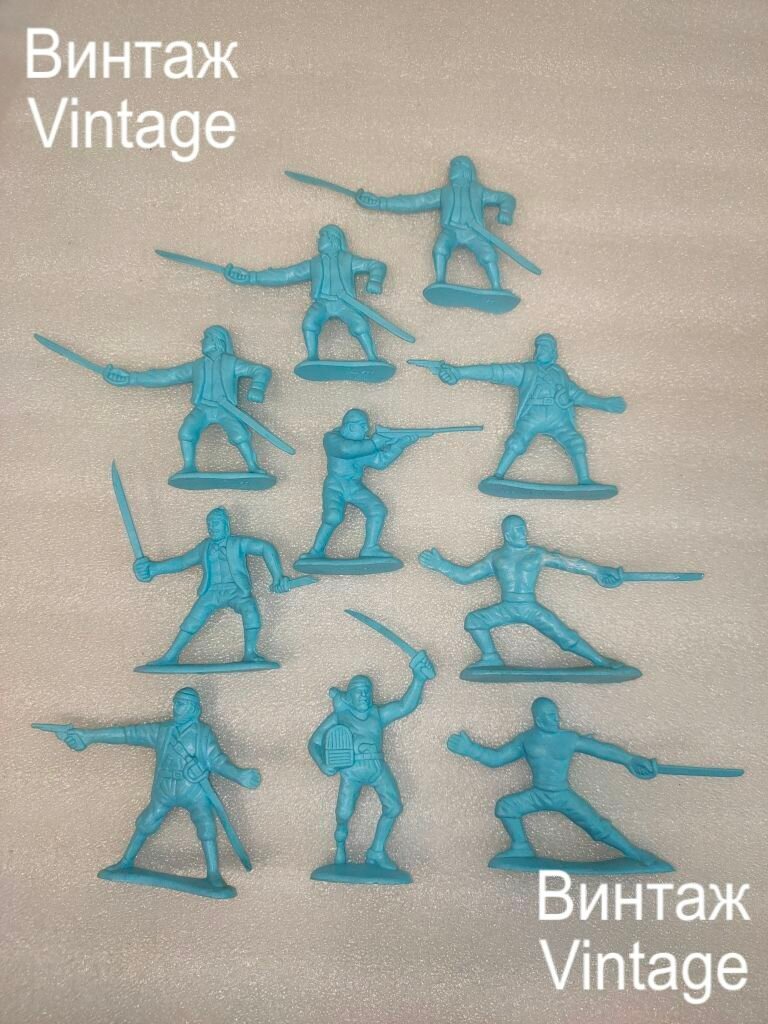 Винтажный набор игрушечных солдатиков (10 фигурок) цвет голубой пластик Китай