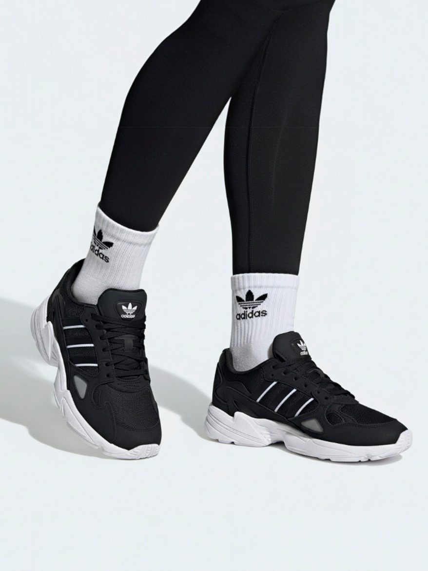 Кроссовки adidas Falcon W