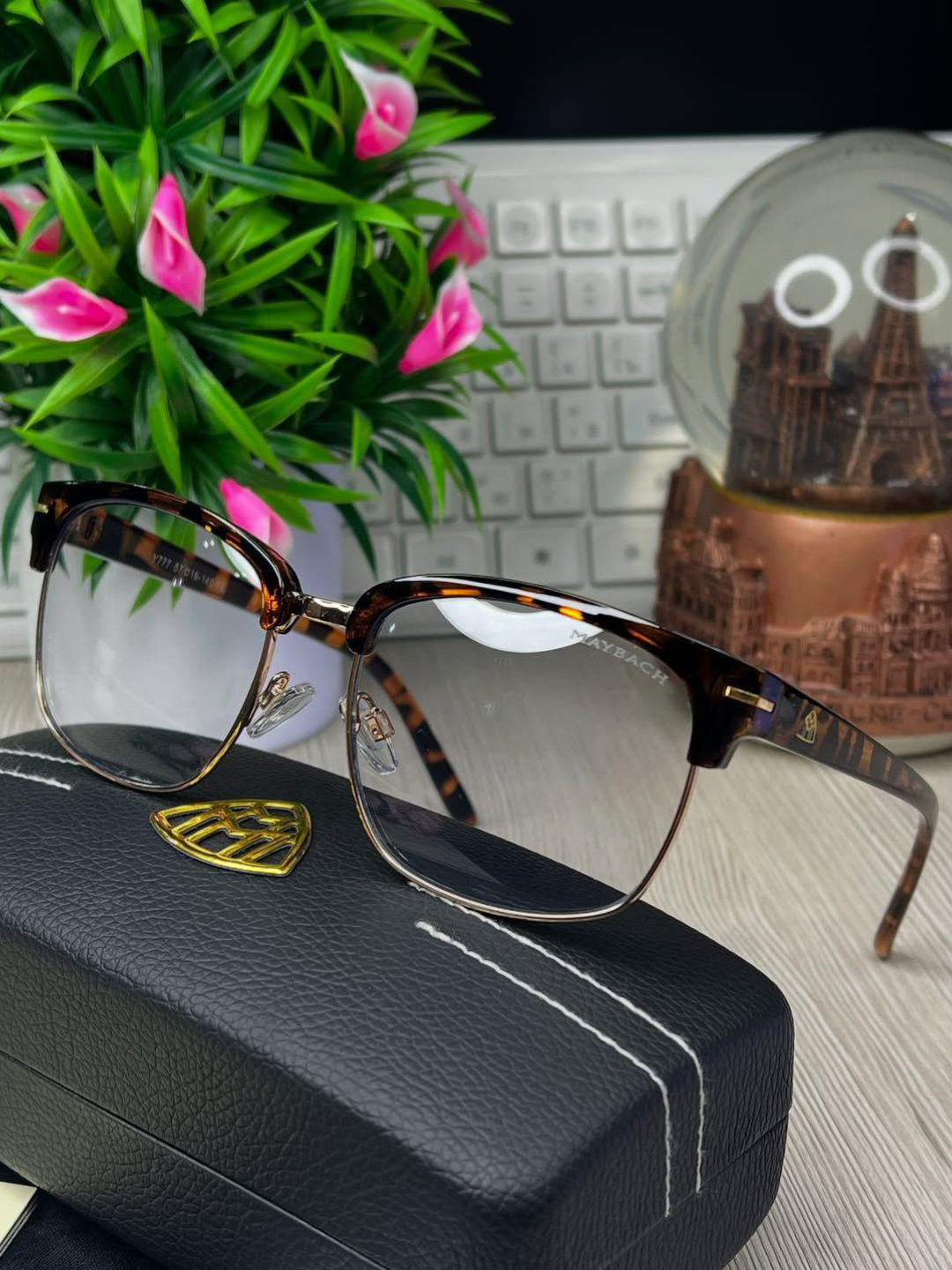 Солнцезащитные очки