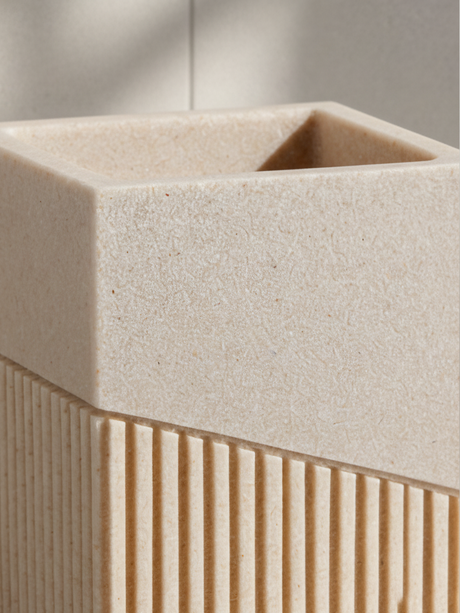 Стакан для зубных щеток в ванную PERFECTO LINEA бежевый (35-618301) — фото 1