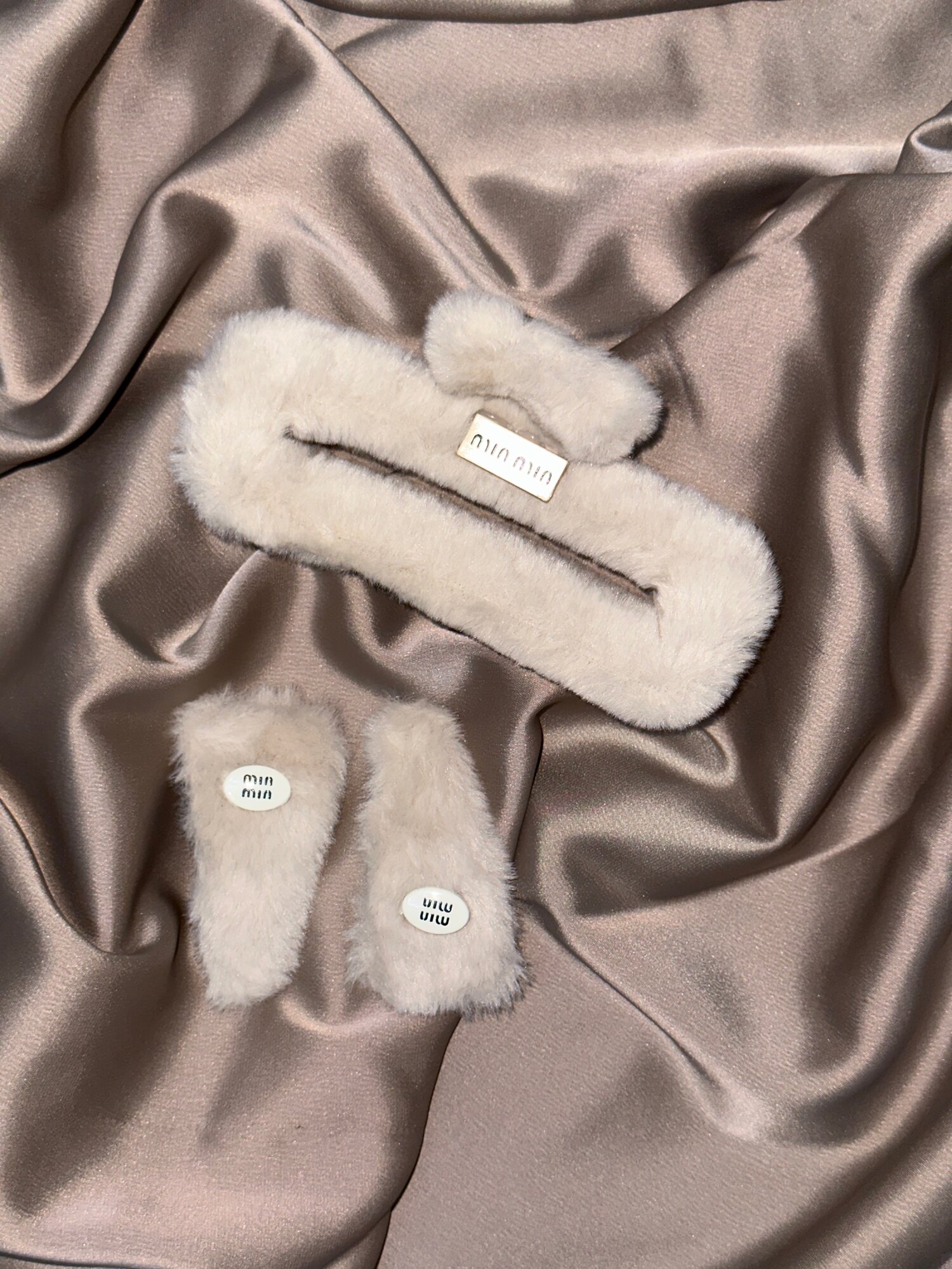 Набор необычных заколок 3в1 для волос , MIO MIO, цвет молочный , тренд зима 2025