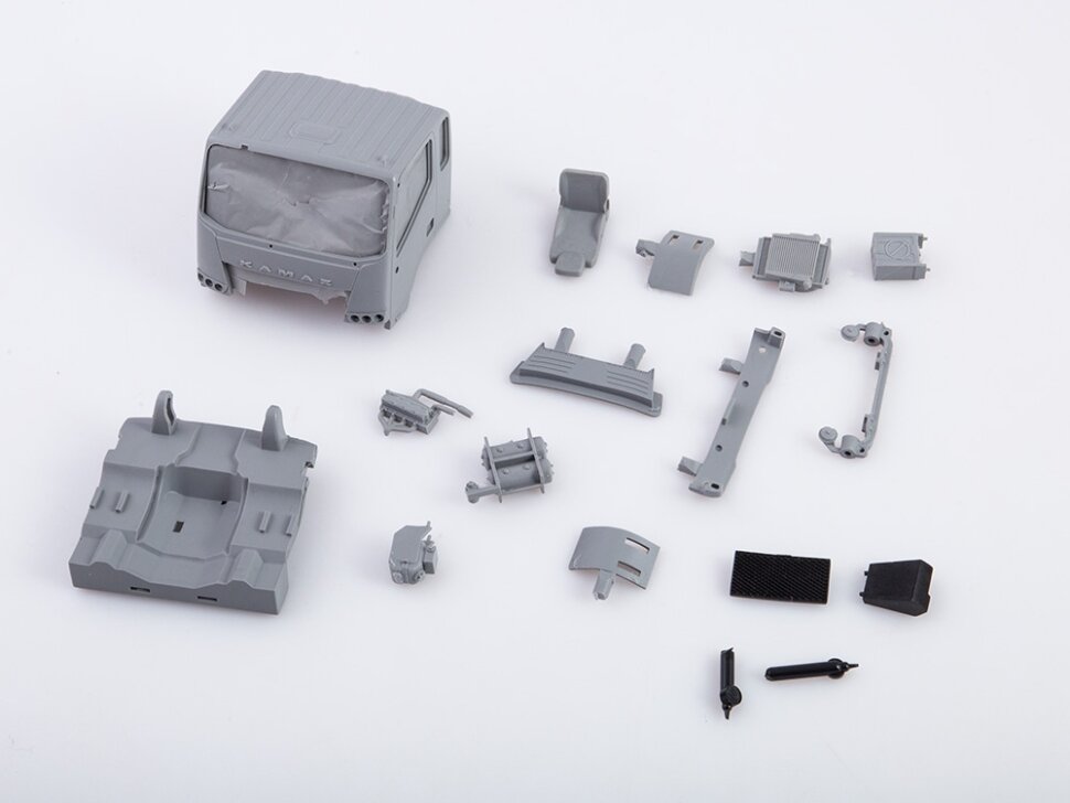 Сборная модель КАМАЗ-43089 Компас 9 (1/43) 1660AVD — фото 1