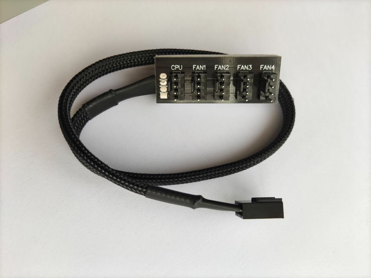 4pin HUB на 5 кулеров для компьютера