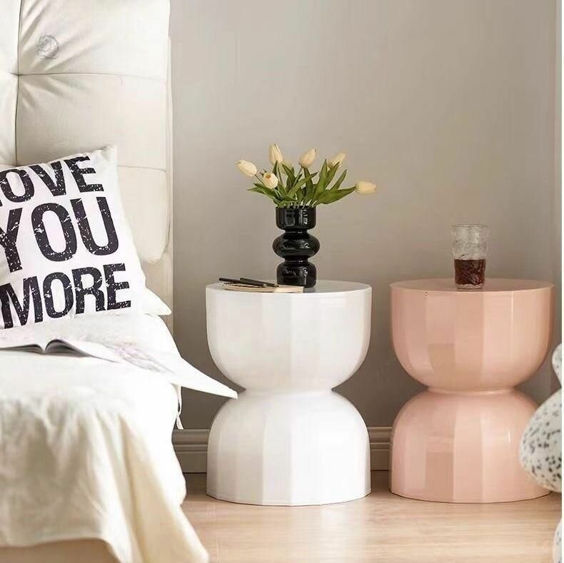 Журнальный столик в виде песочных часов 36*36*45cm