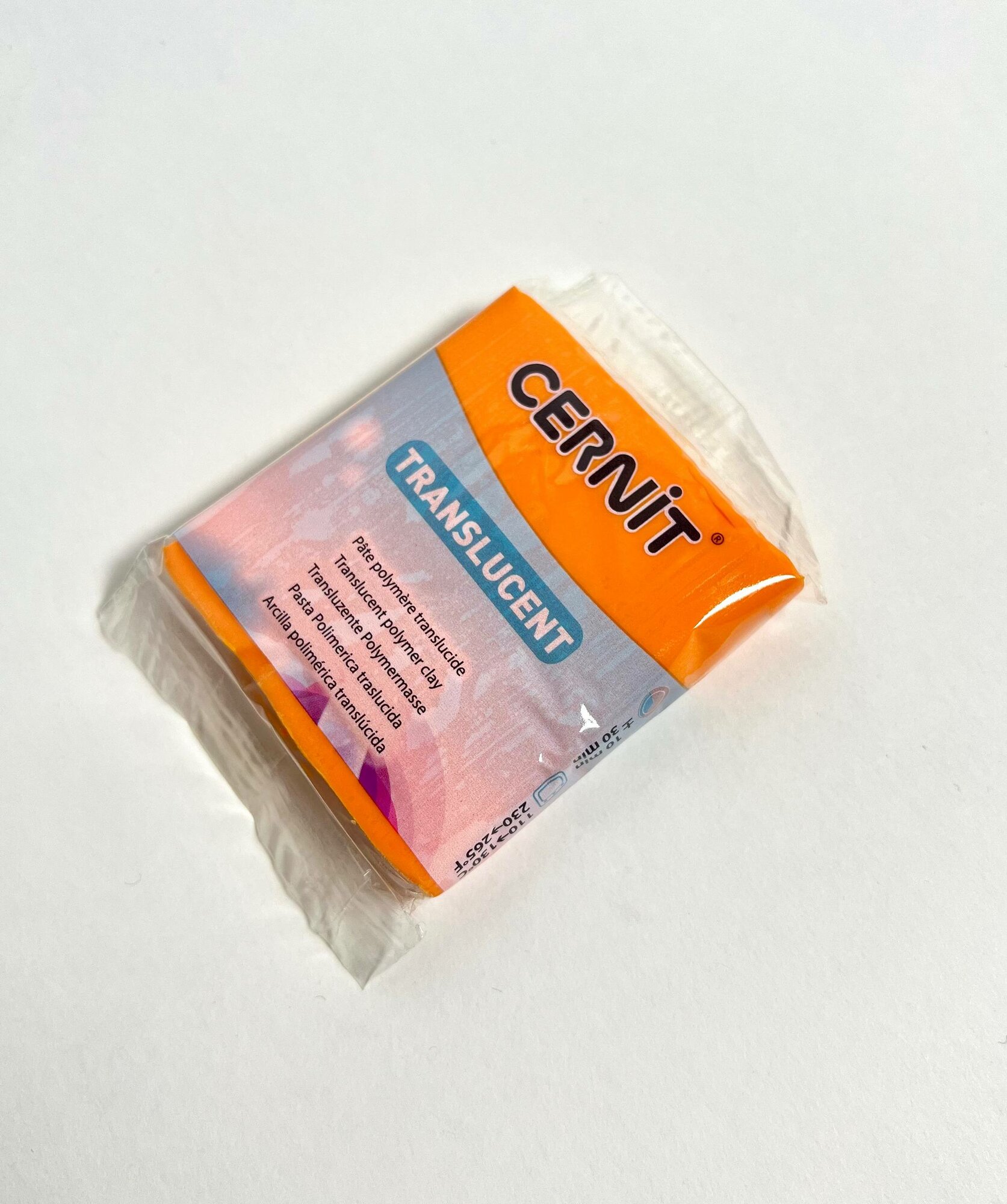 Полимерная глина Cernit "Translucent orange", цвет оранжевый, 56 грамм для лепки из полмерной глины — фото 1
