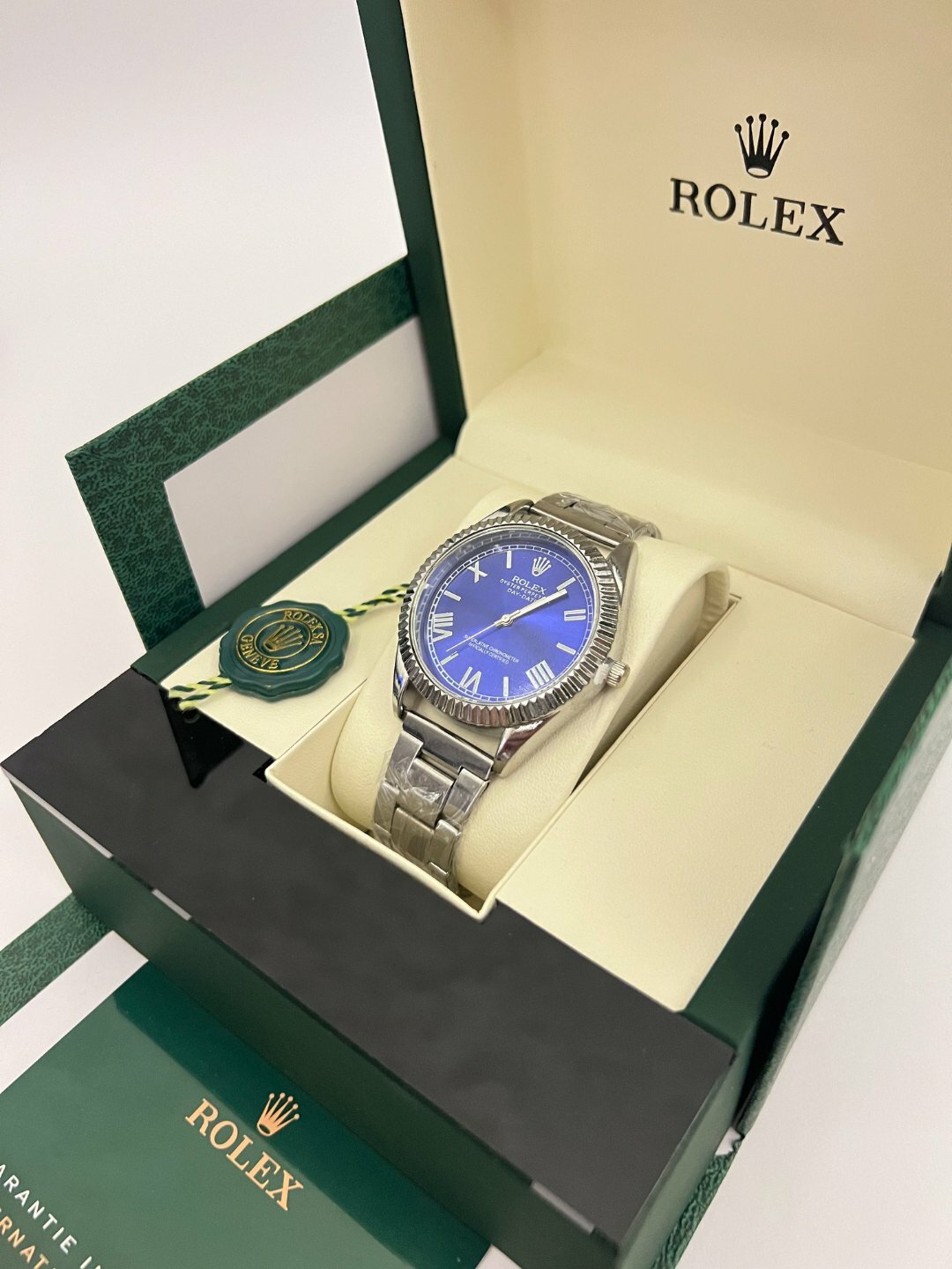 Наручные часы Classic, 332104 серебристый/голубой — фото 1