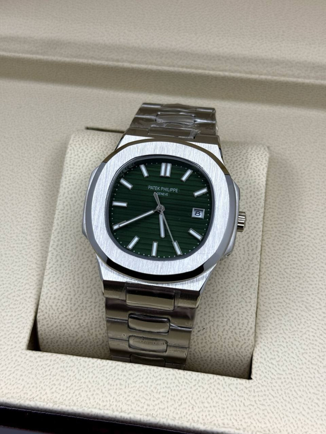 Наручные часы Классика