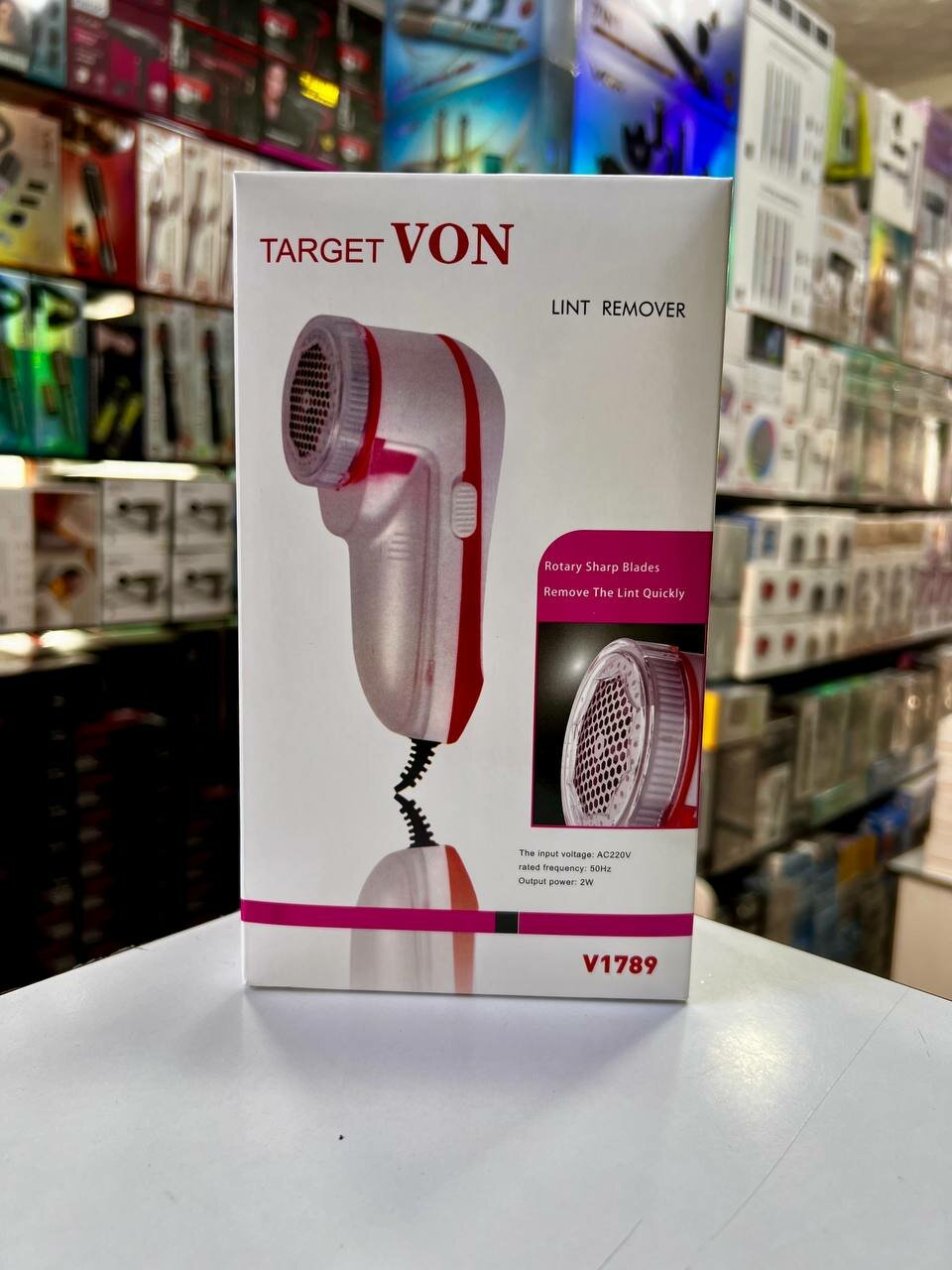 Машинка для сбора катышек, белая/красная, пластик, питание от сети