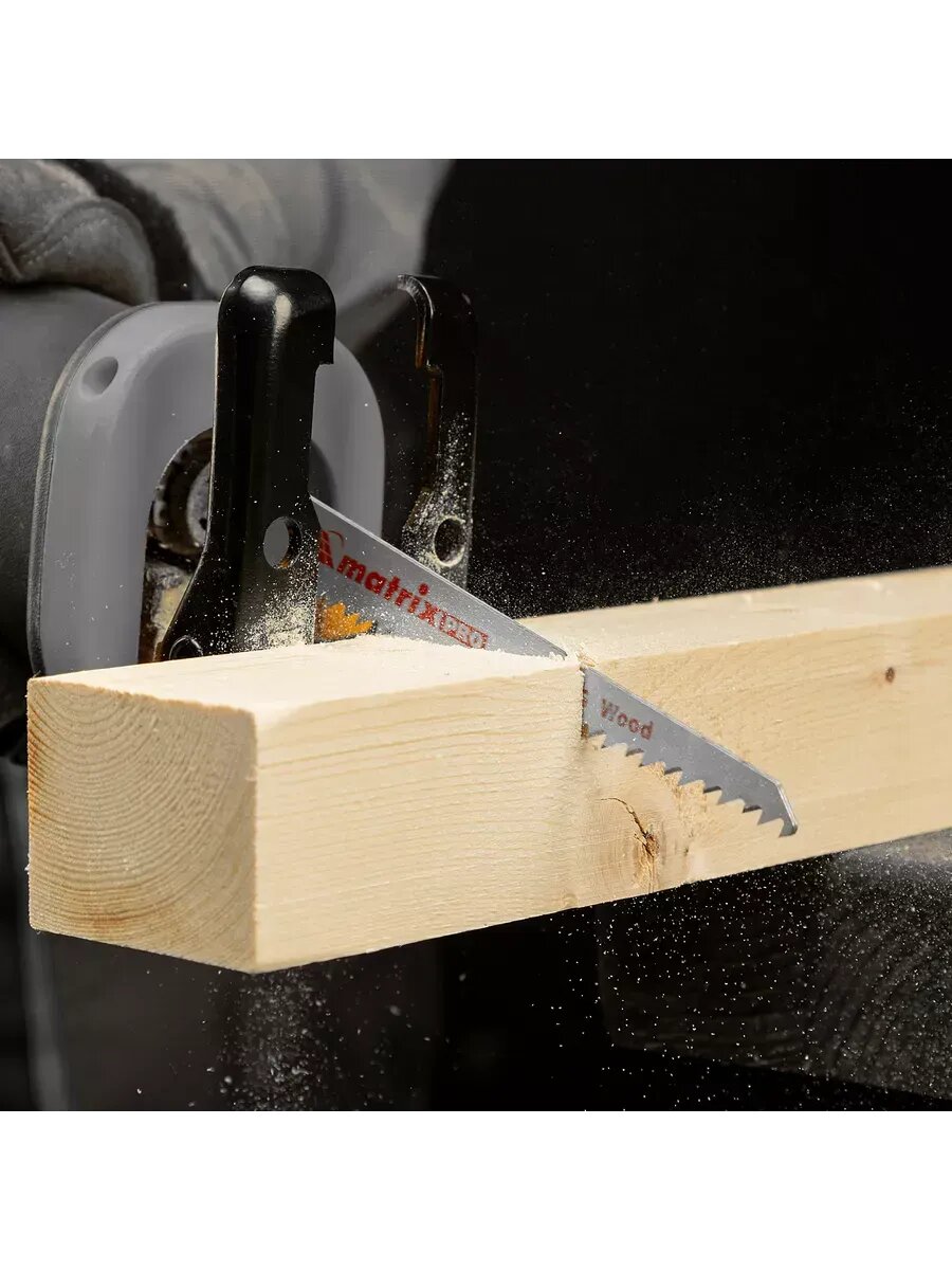 Полотна для сабельной пилы по дереву 215/5 мм, MATRIX 782006 — фото 1