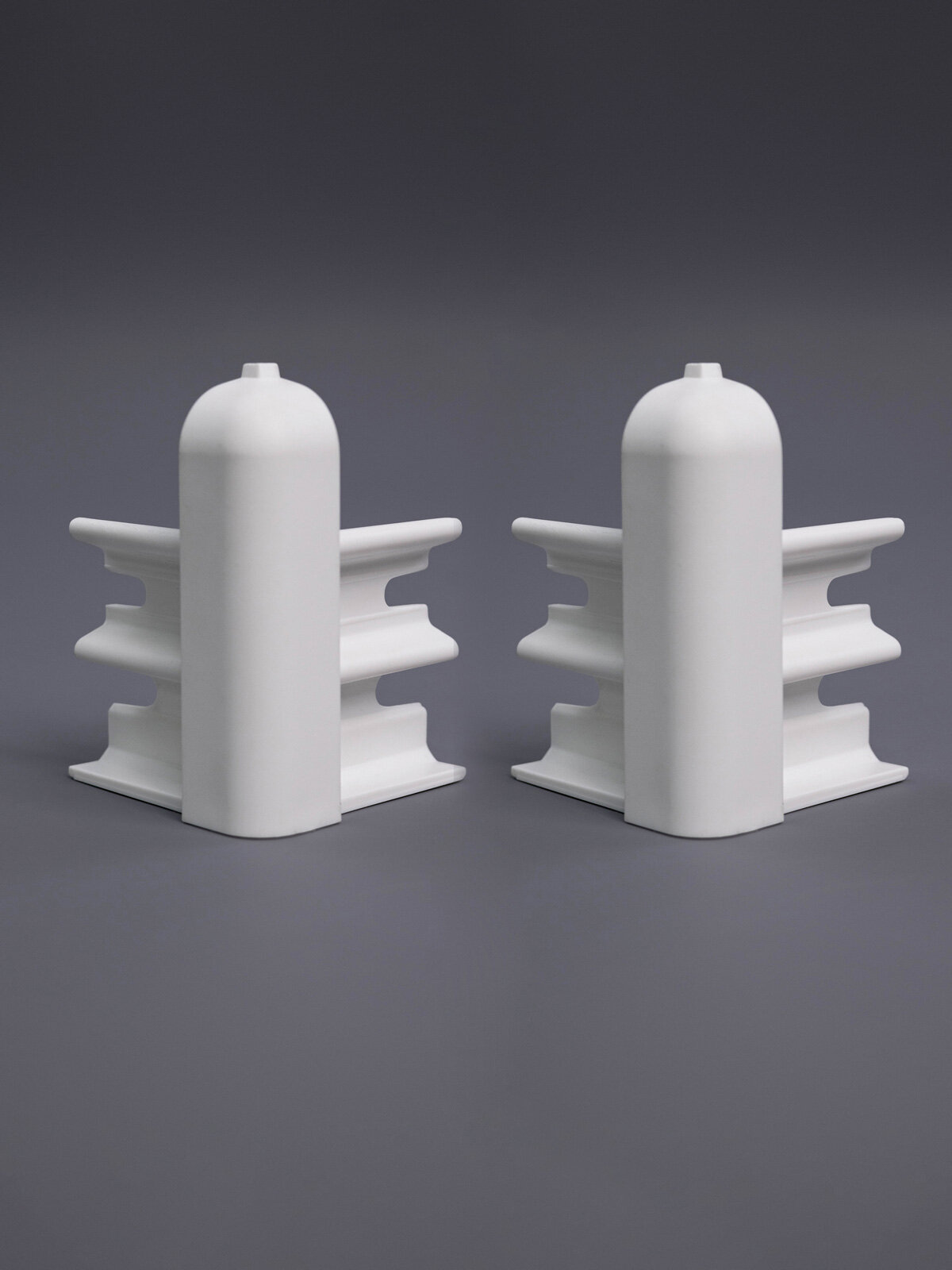 Угол внутренний для плинтуса Comfort Classic Soft 80 мм белый 001 2 шт.