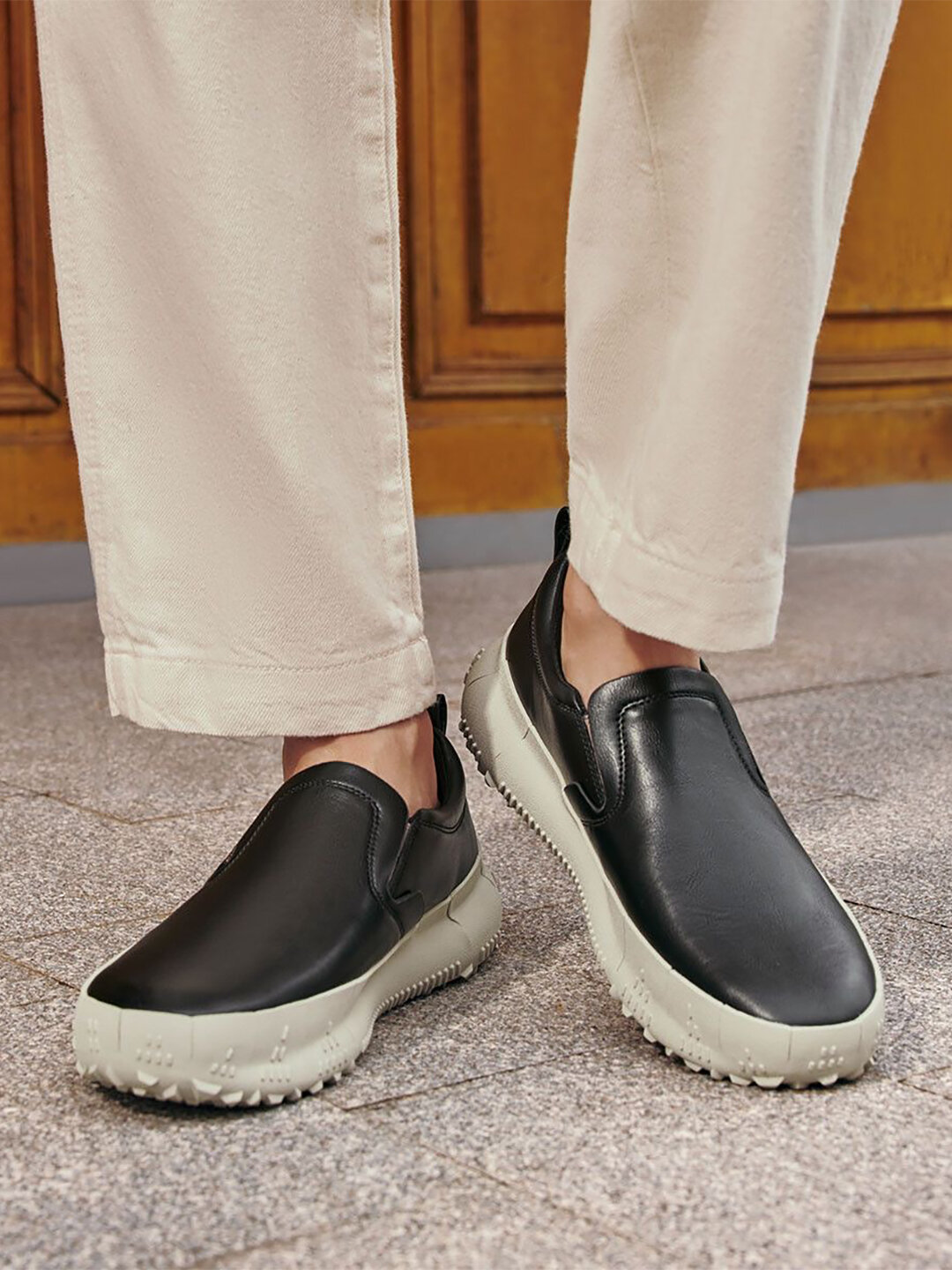 Кроссовки SKECHERS, полнота B, размер 42 EU, black — фото 1