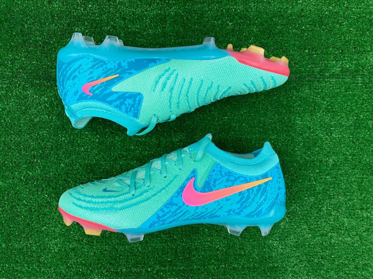 Бутсы NIKE
