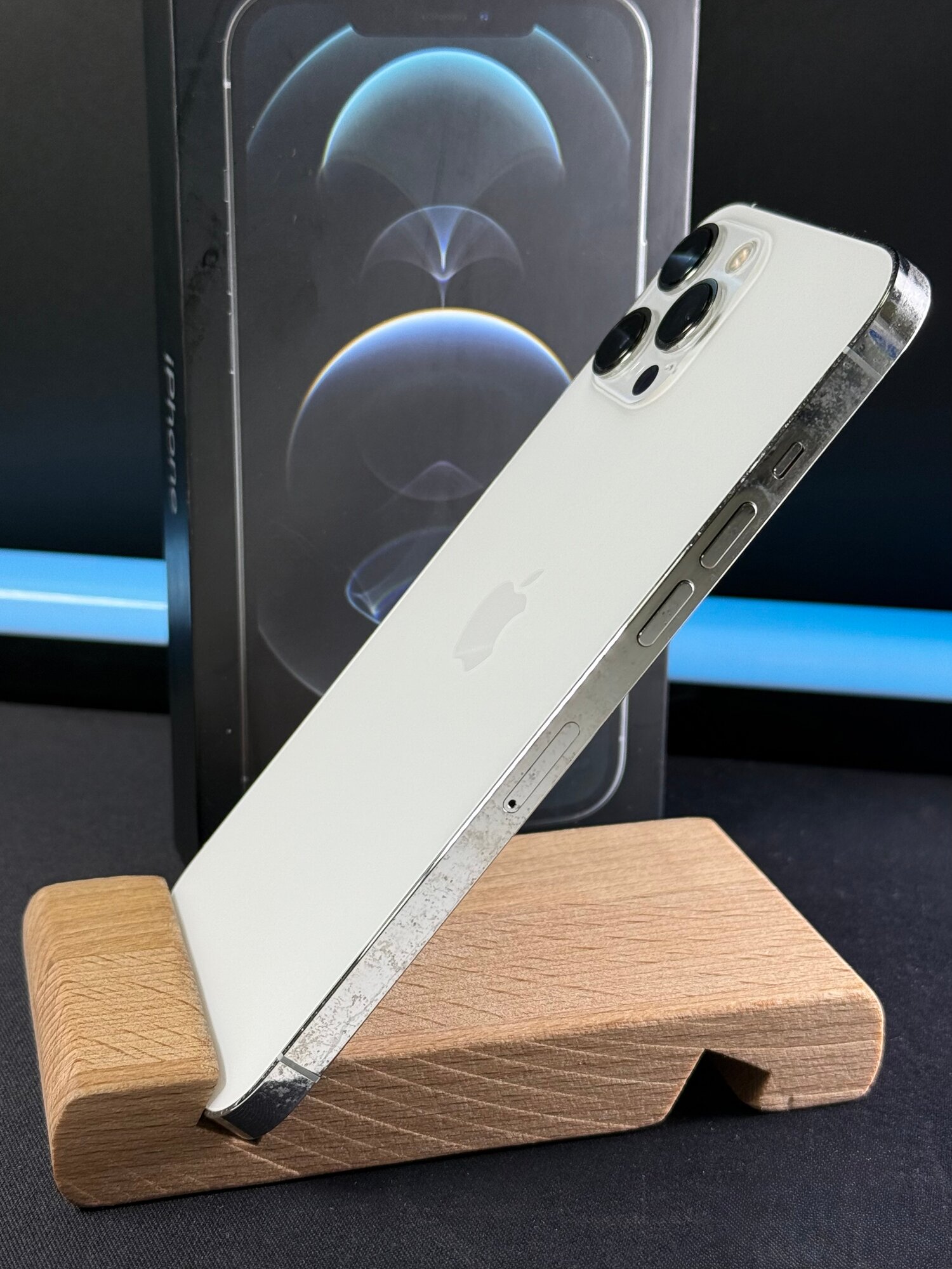 Смартфон Apple iPhone 12 Pro Max, 128gb, Silver, AA, nano SIM + eSIM — фото 1