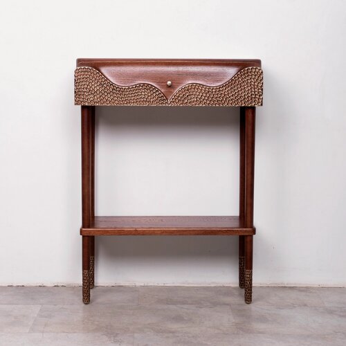 Изображение товара Консоль дизайнерская из массива дуба с полкой