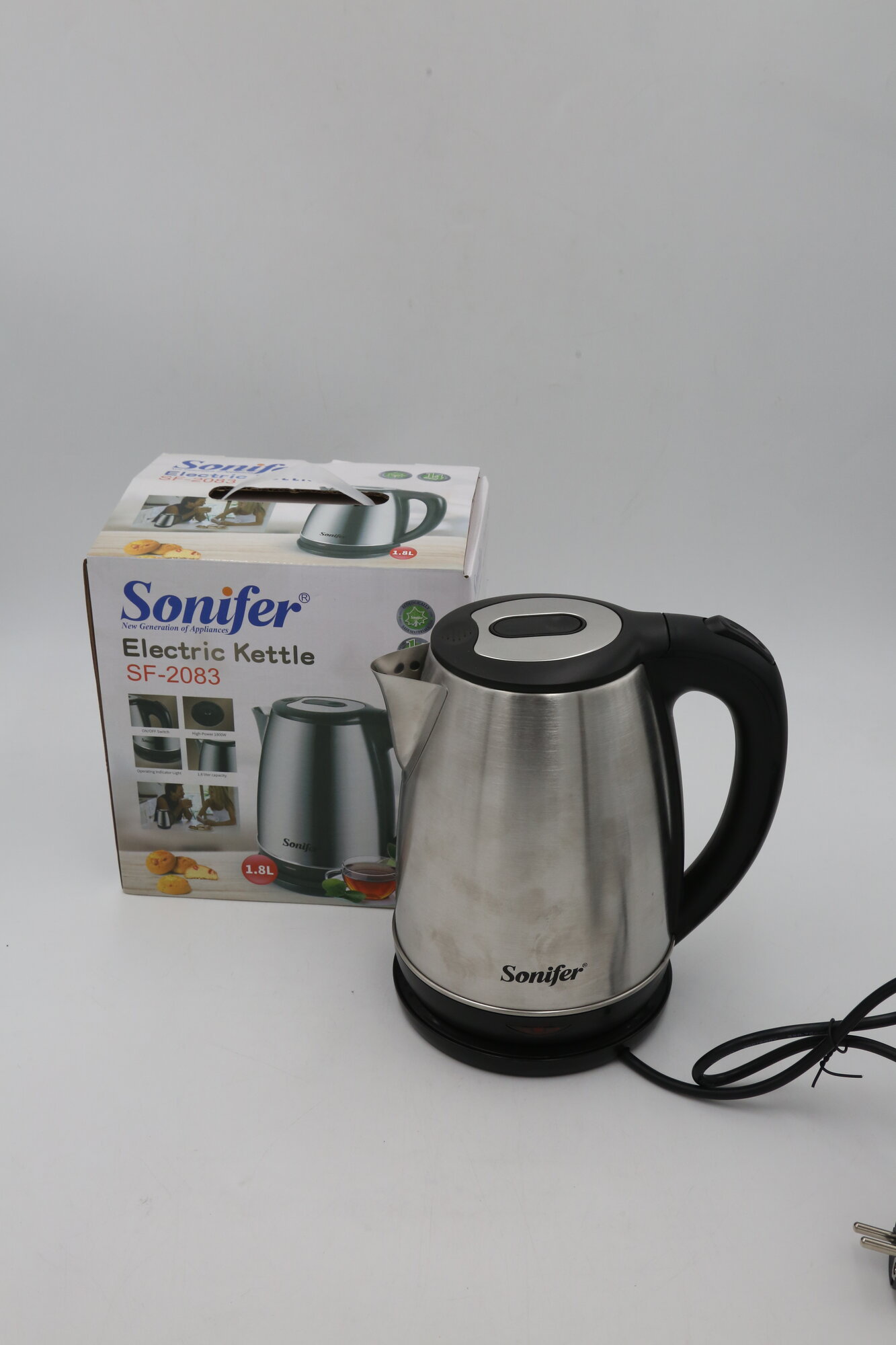 Электрический чайник SONIFER SF-2083 1800мл 1шт 1х12
