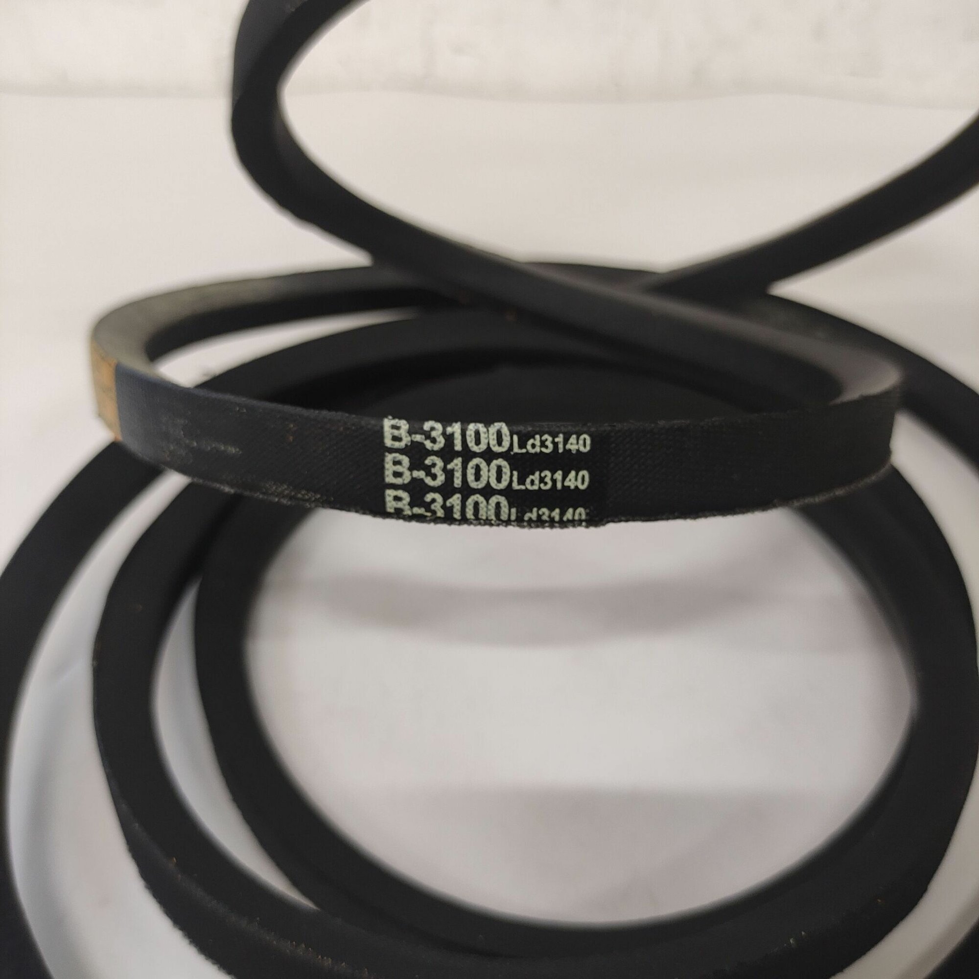 Ремень клиновой B-3140Ld 3100Li на мототрактор (2 шт.)