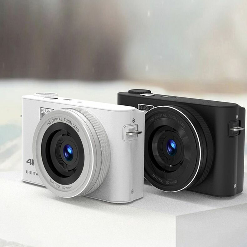 Цифровая камера с сенсорным дисплеем 64МП и защитой от влаги