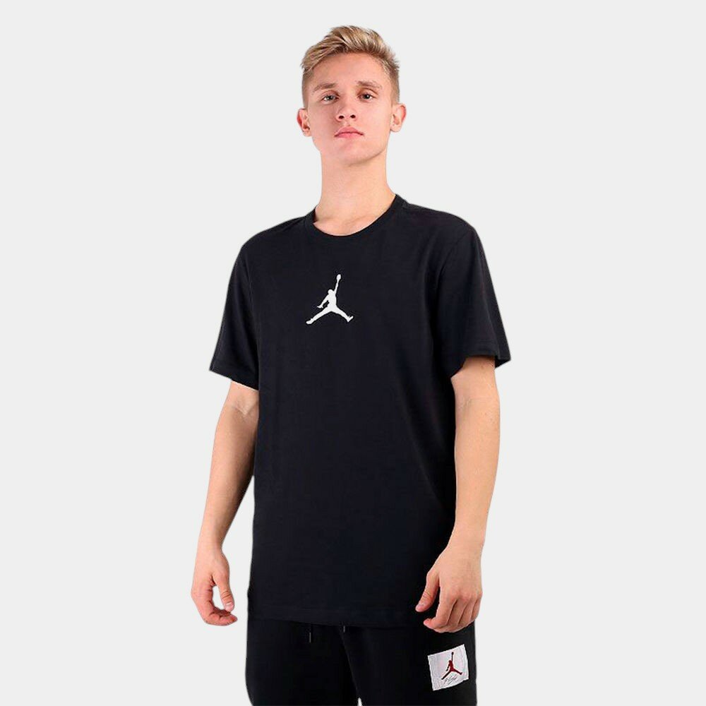 Футболка спортивная