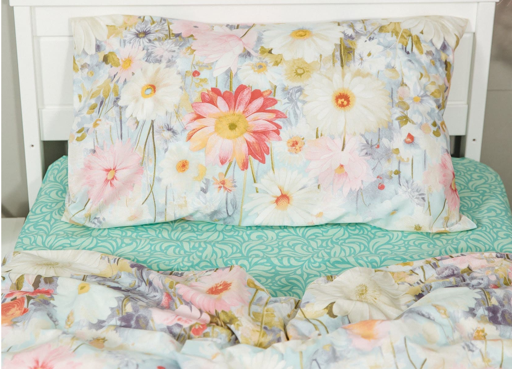 Постельное бельё Sweet Dreams Blooming Garden для матраса 140x200