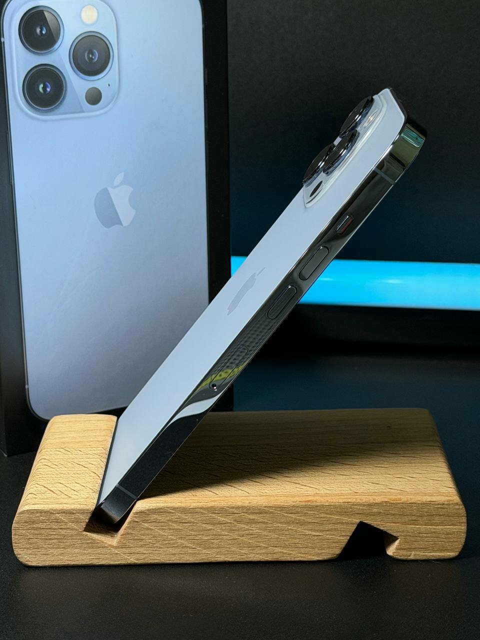 Смартфон Apple iPhone 13 Pro 256 ГБ RU, nano SIM+eSIM, графитовый