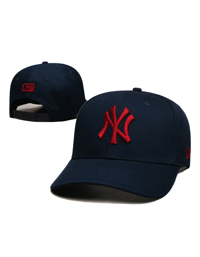 Бейсболка NEW ERA для мужчин и женщин