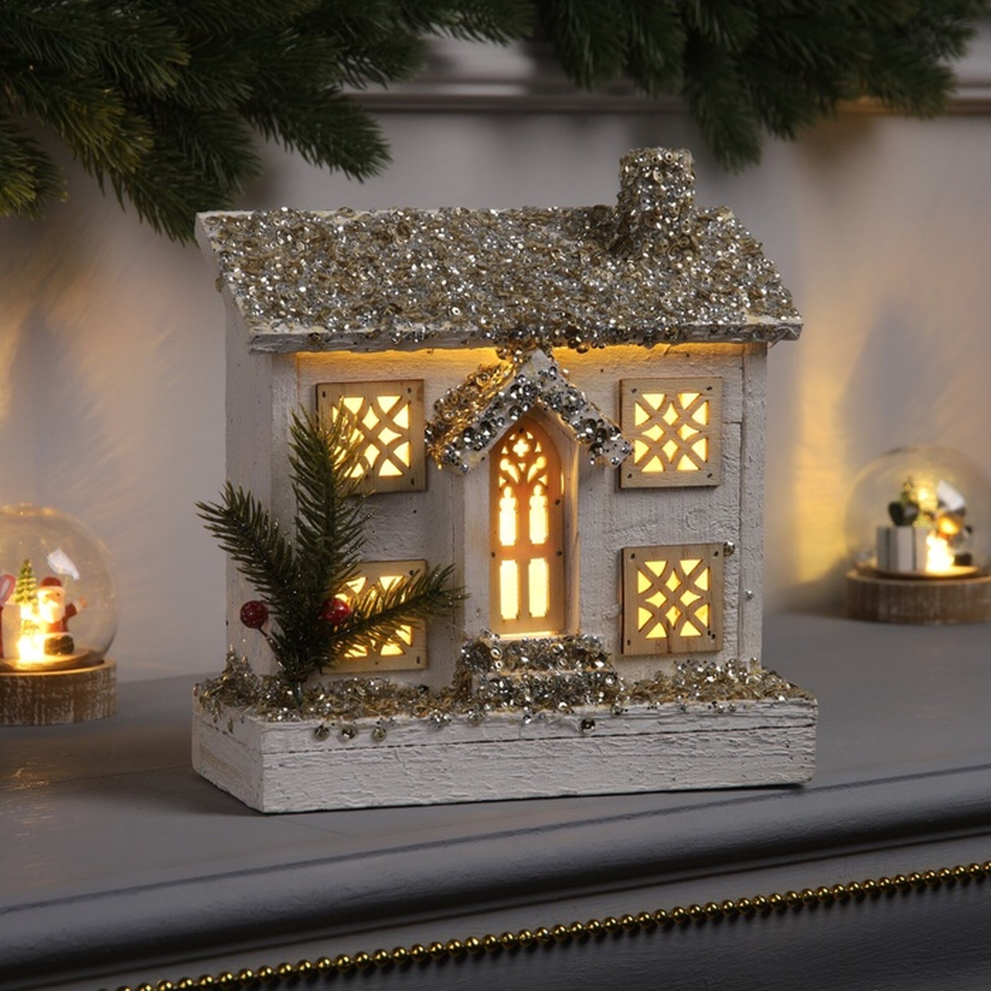 Фигура деревянная «Хижина» 21×23х9 см 5 LED батарейки ААx2 (не в комплекте) свечение тёплое