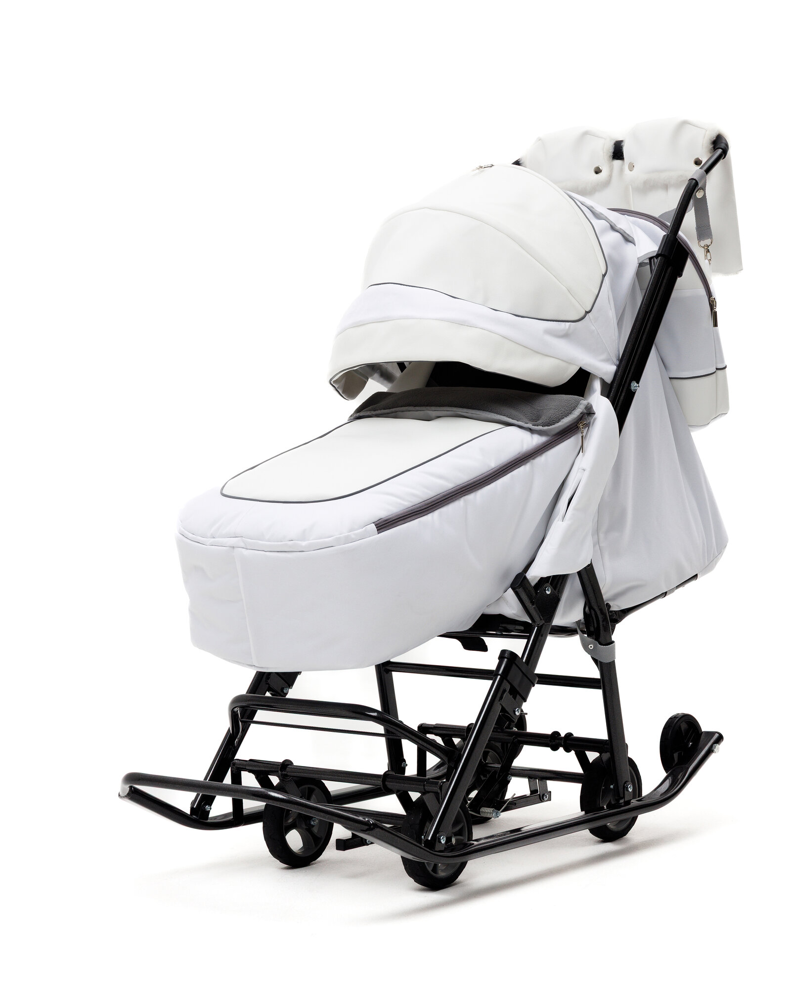 Санки-коляска, выдвижные колеса, экокожа, с бампером, механическая спинка Pikate "Deluxe "