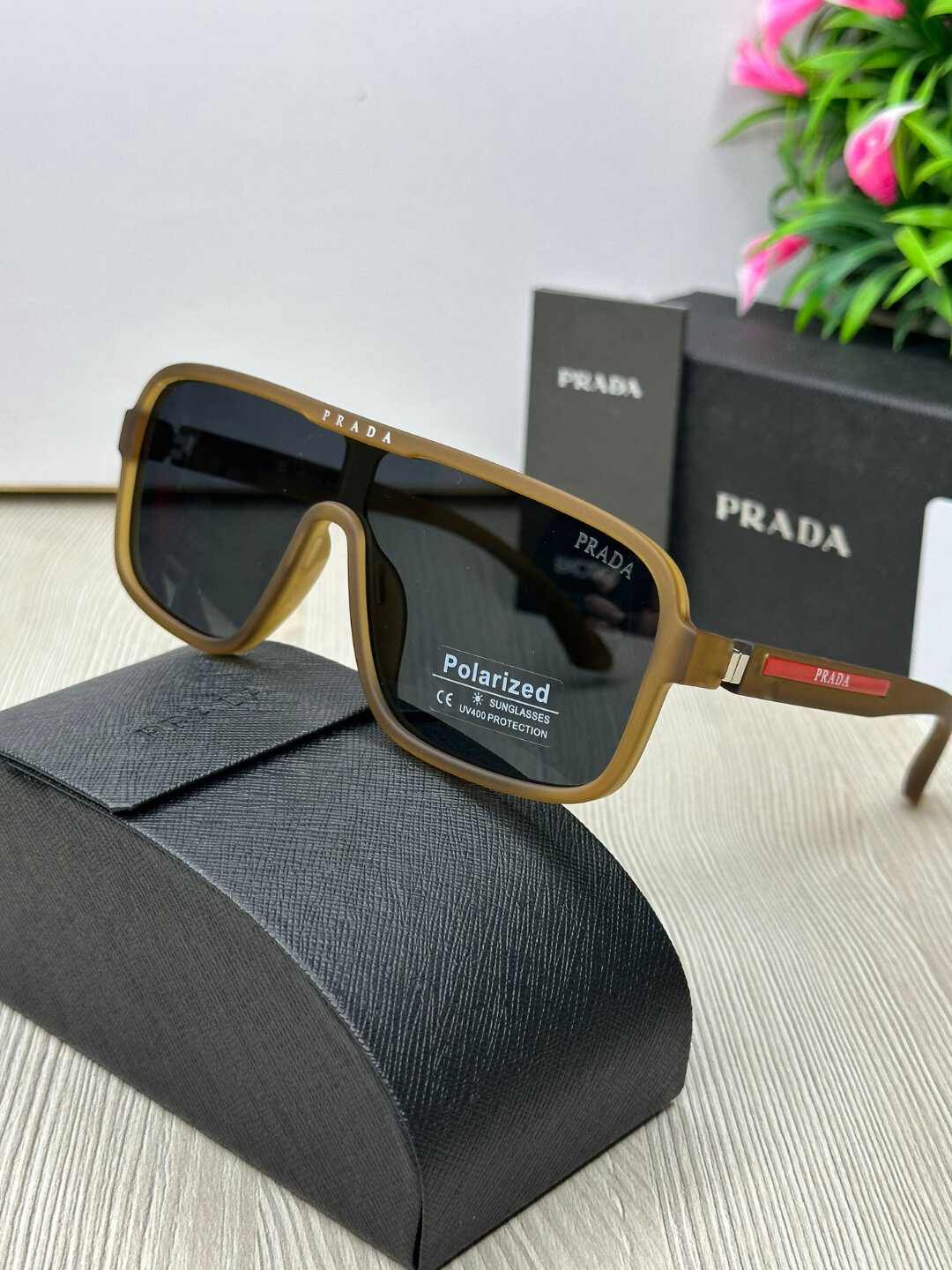 Солнцезащитные очки