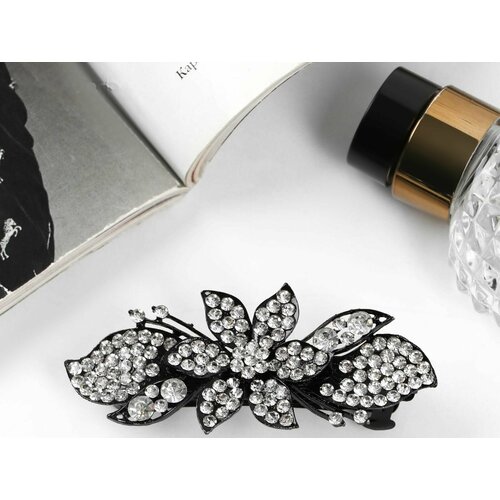 Заколка-автомат для волос Лайла цветок лепестки 8 см 407₽