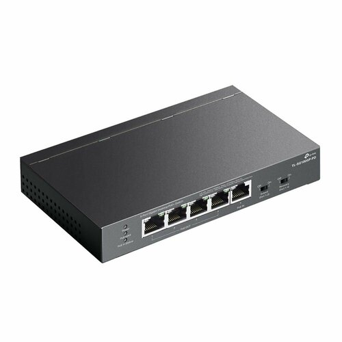 Настольный коммутатор TP-LINK с 5 гигабитными портами TL-SG1005P-PD 4032₽