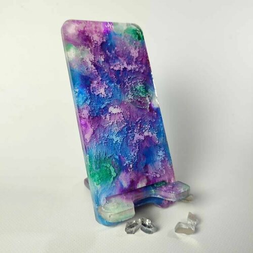 Подставка под телефон Космос из эпоксидной смолы 1738₽