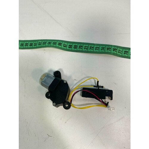 Привод боковой щетки в сборе робота-пылесоса maxwell mw3290 бу 2710₽