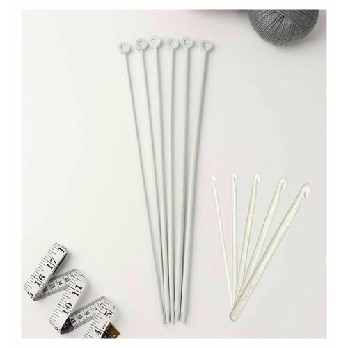 Набор спиц и крючков для вязания/ спицы вязальные длина 35 см, диаметр 4 мм, 6мм, 8мм/ крючки длина 14 см, диаметр 4мм, 6 мм, 8 мм