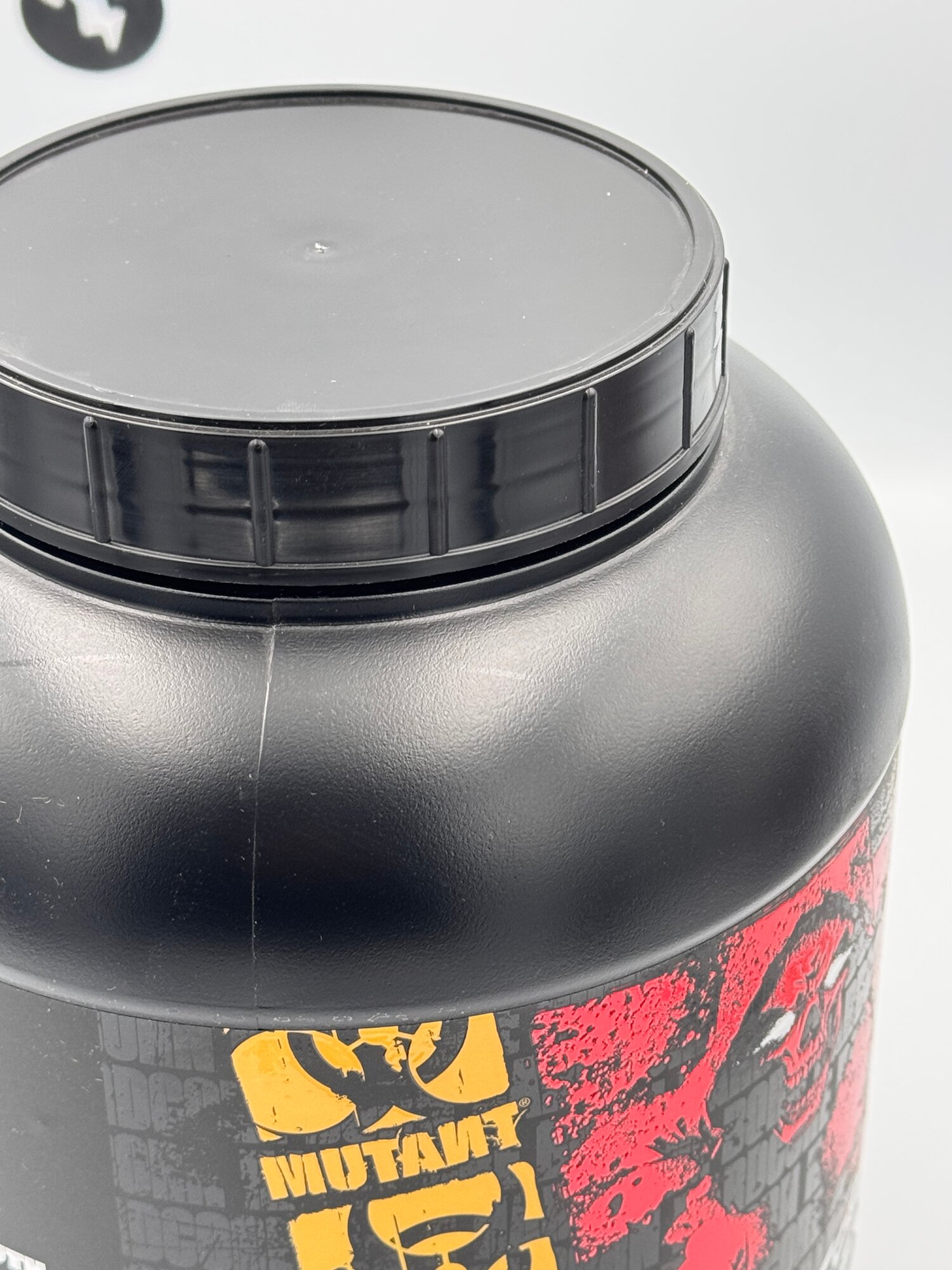 Mutant Whey Hardcore 2,27kg вкус Chocolate milkshake, протеин со вкусом шоколад протеин — фото 1