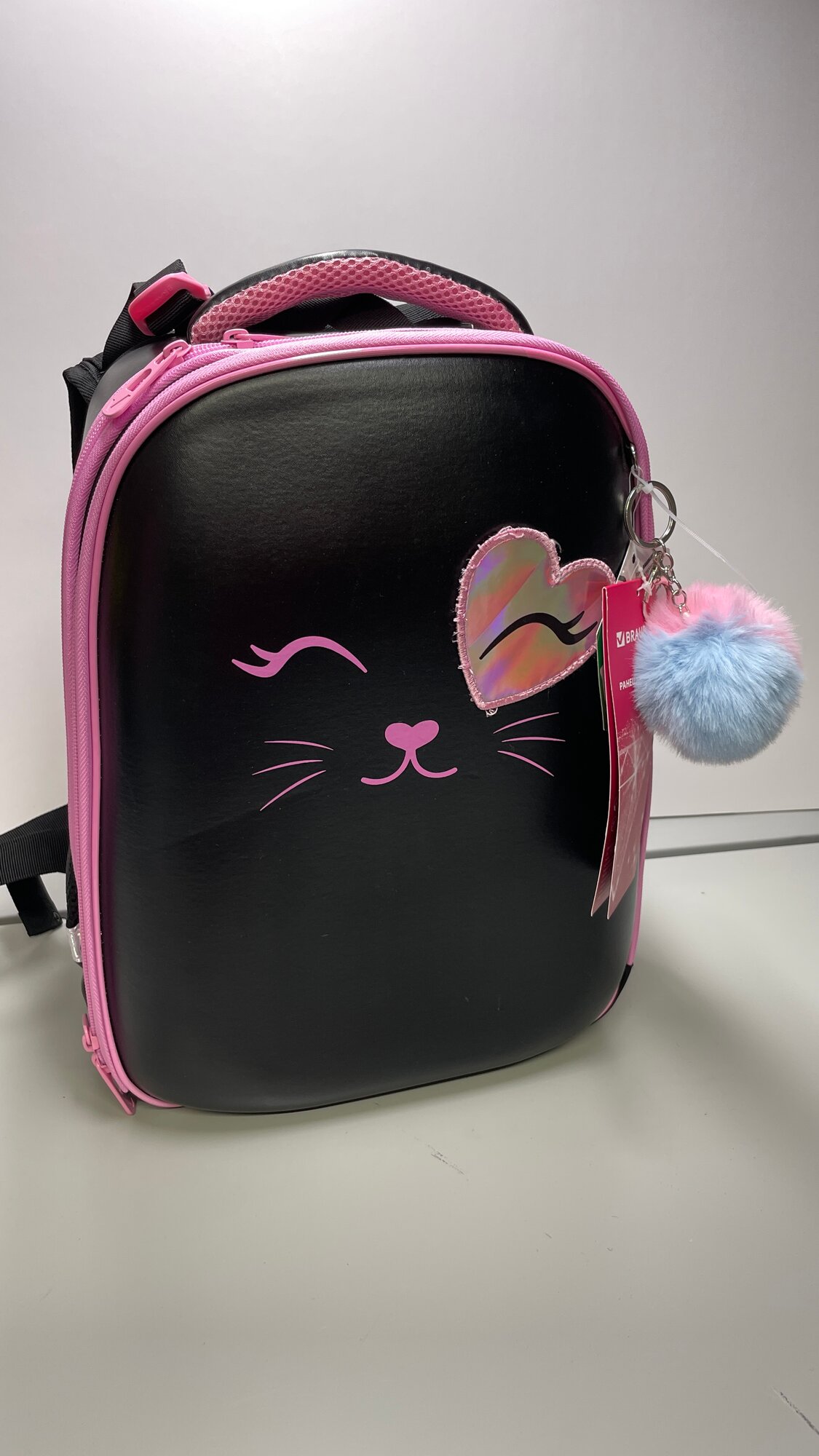 Ранец BRAUBERG SHINY, 2 отделения, с брелком, "Smiling cat", 38х28х14 см, 272040
