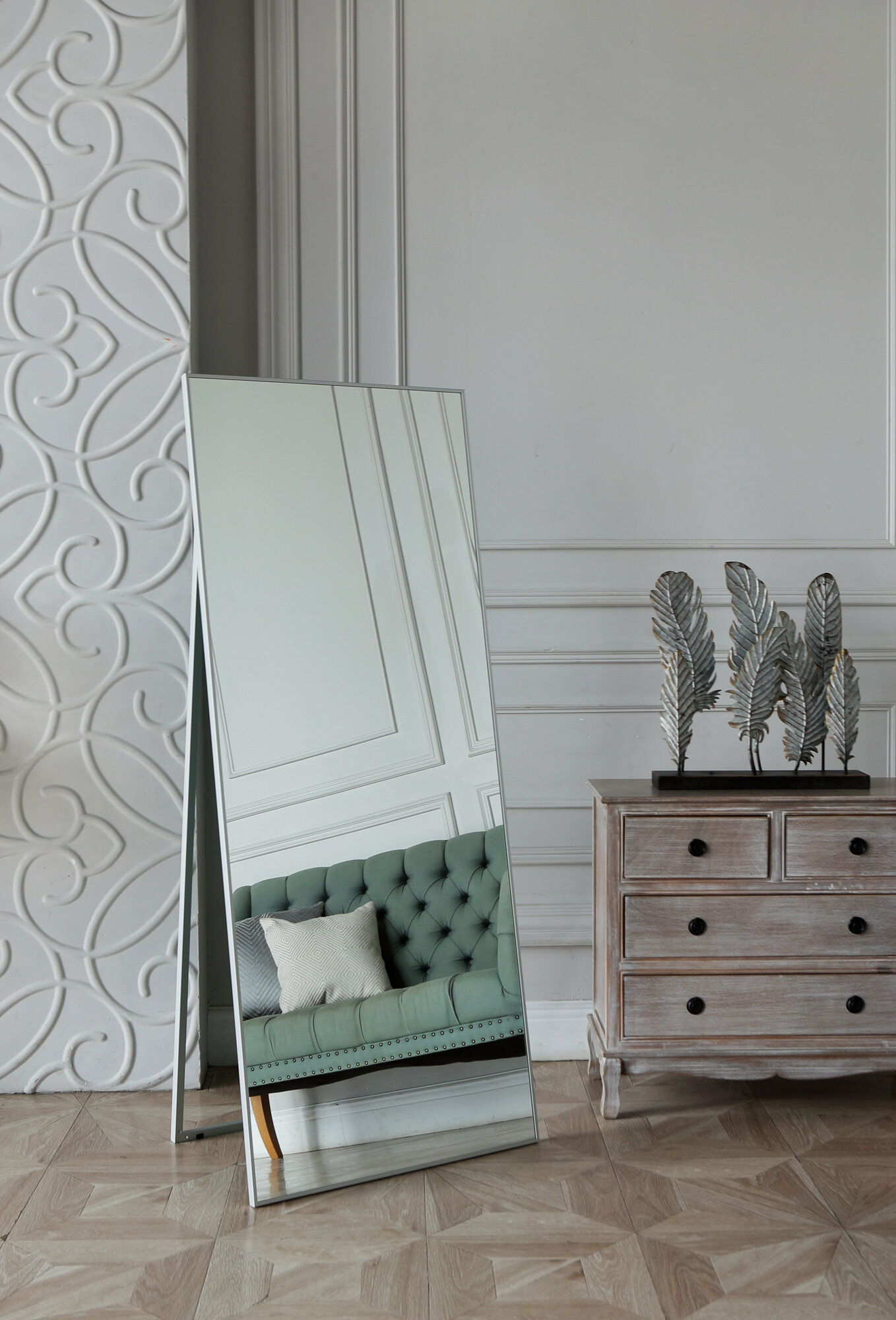 Зеркало в алюминиевой раме напольное ONE MIRROR 170х60 см. Серебро