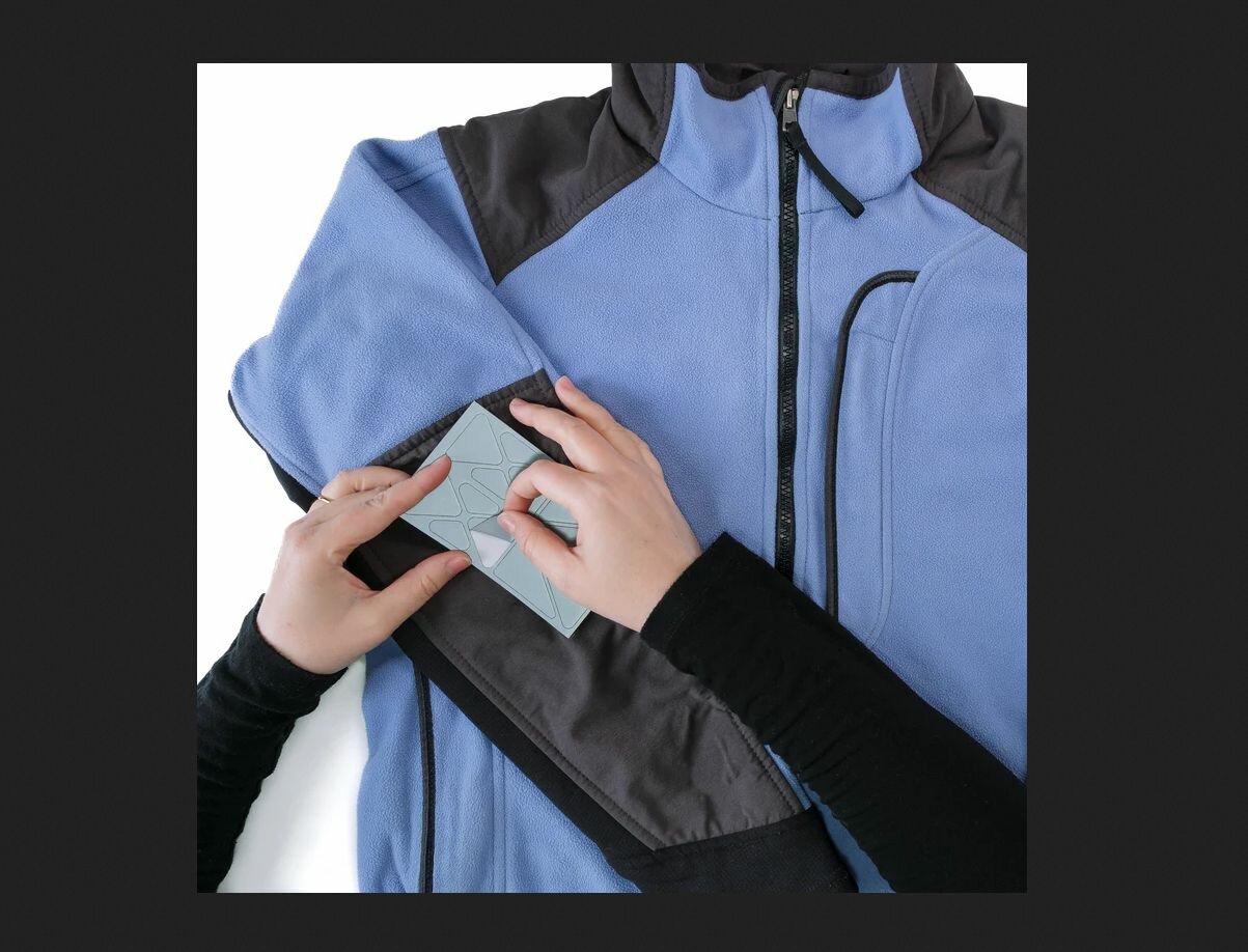 Gear Aid комплект наклеек - Tenacious Tape Reflective — фото 1