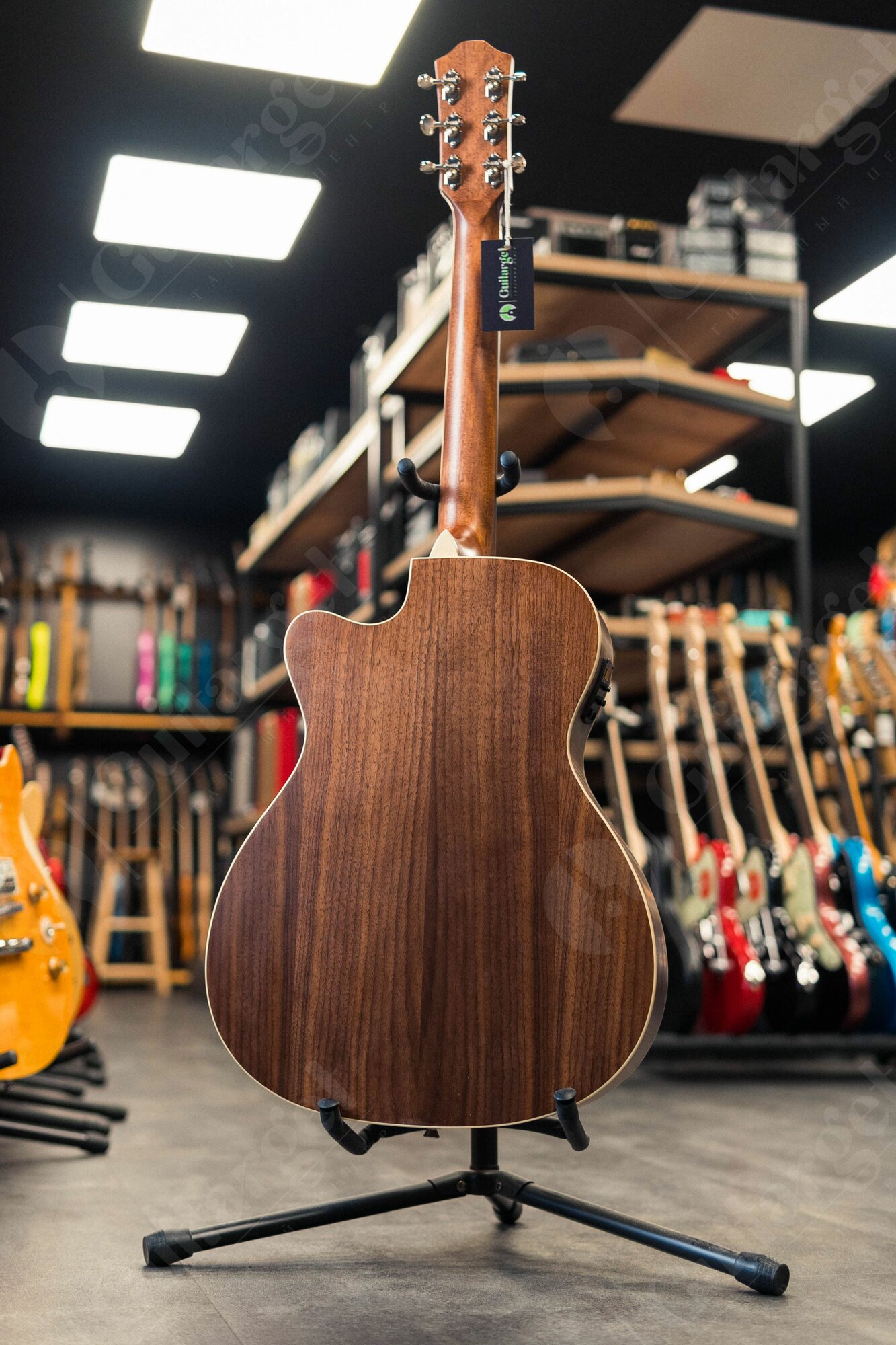 Электроакустическая гитара Baton Rouge X34S/OMCE — фото 1