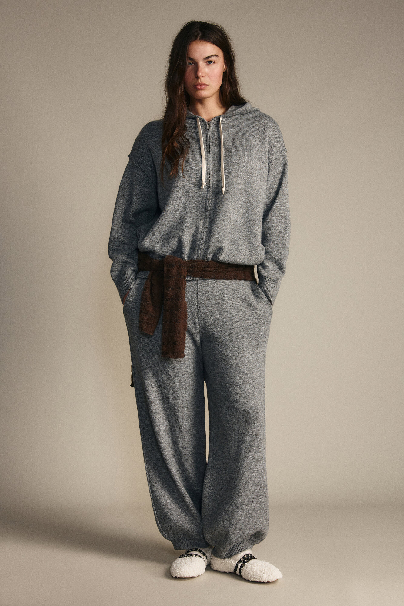 Брюки джоггеры Befree Plus Size, размер XL/170, серый меланж — фото 1