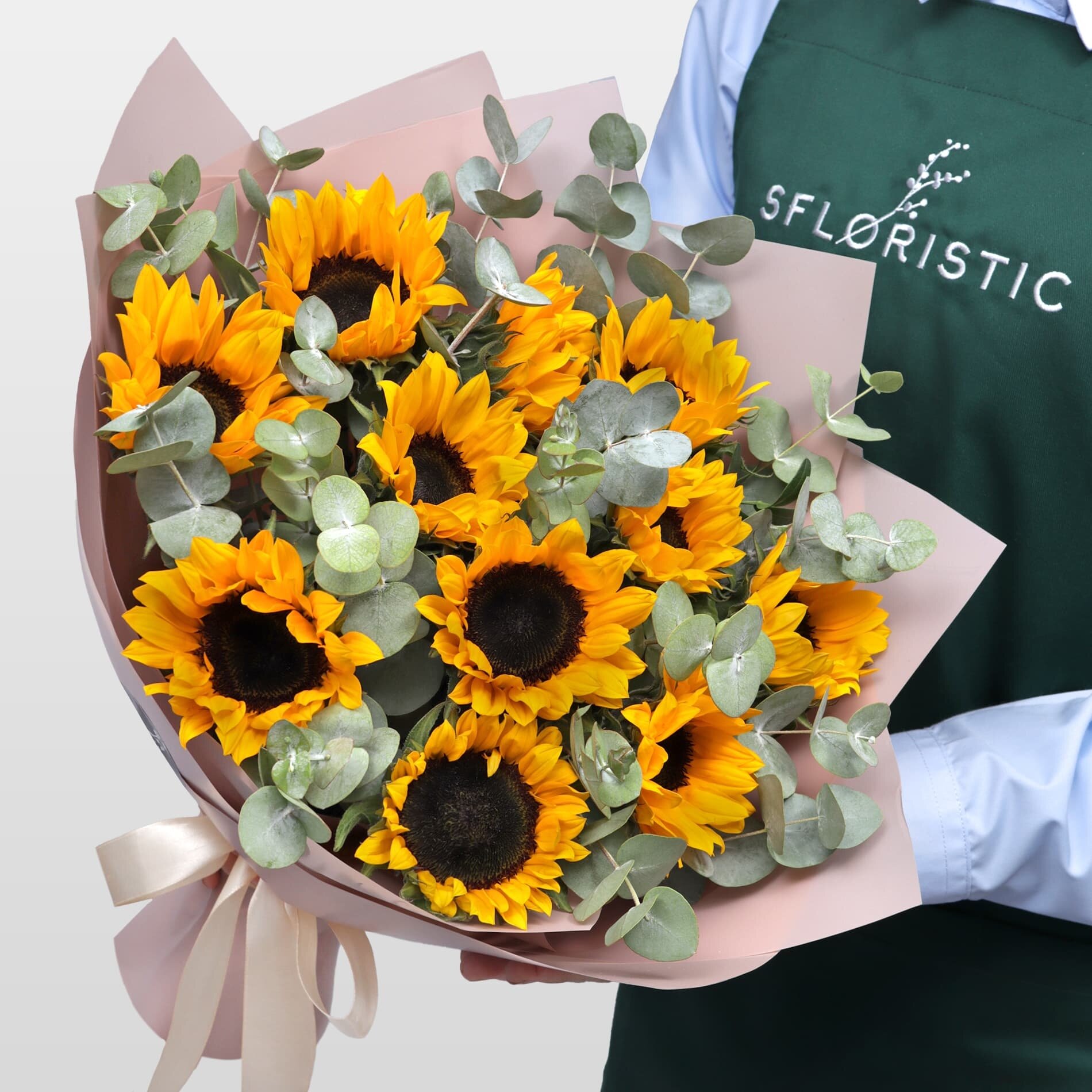 Букет из Подсолнухов и Эвкалипта «Летний свет»