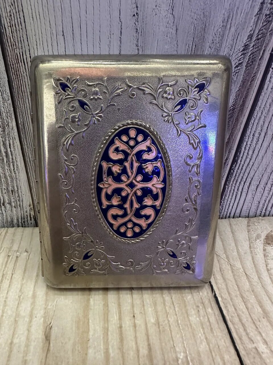 Портсигар Ленэмалер СССР 60 годы расписной с эмалью редкий