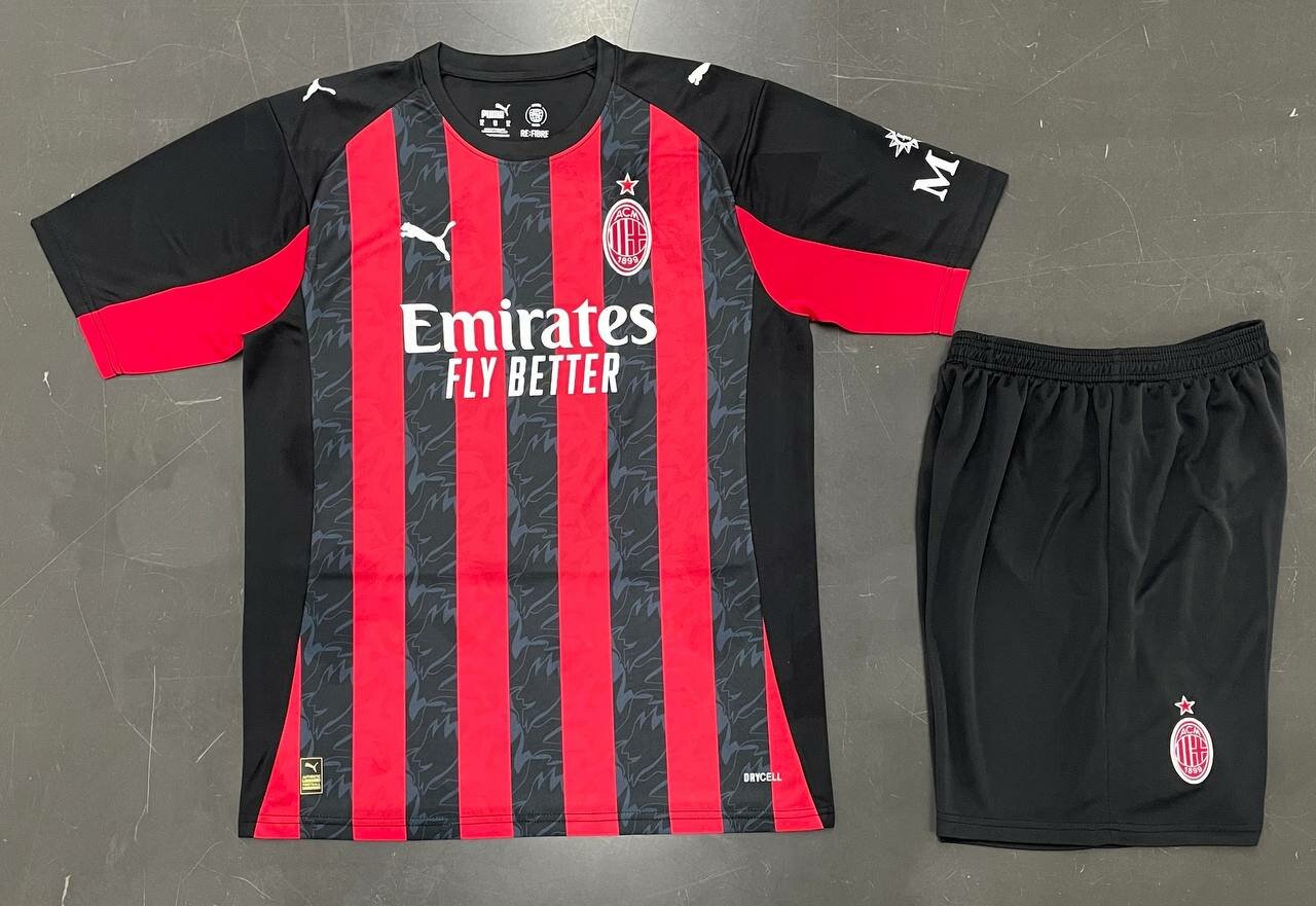 Форма спортивная NIKE, размер S, red