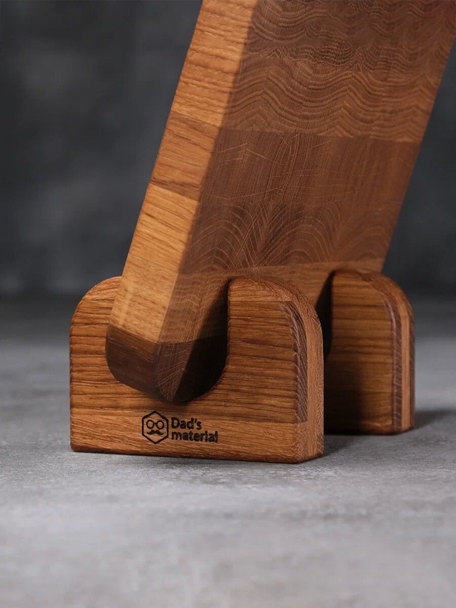 Деревянные подставки для досок Dad’s material, дуб, коричневые, двухсторонняя, 2 шт — фото 1