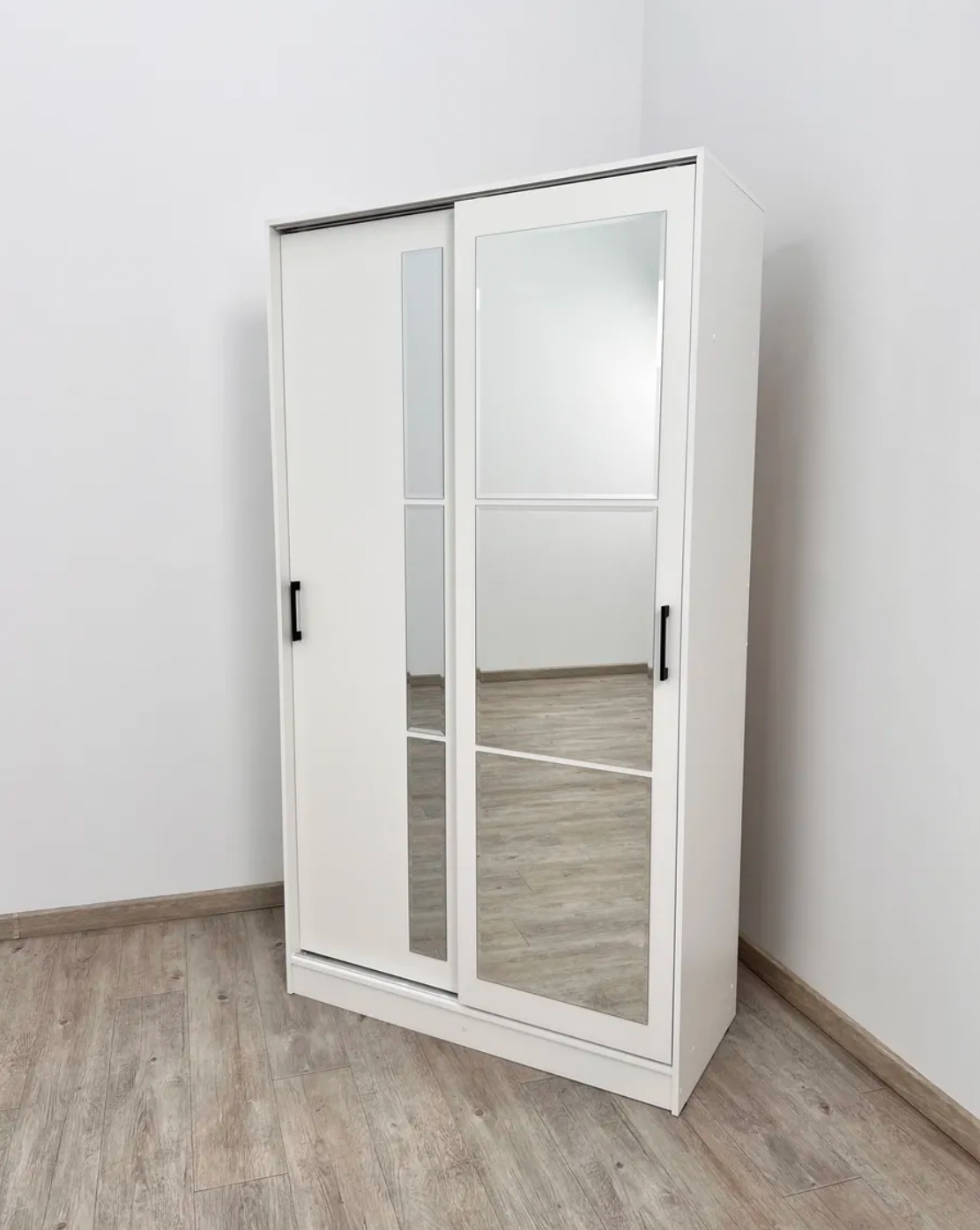 Шкаф-купе ( 1200х2200х520 мм) Стиль-2 1200, белый ЛДСП универсальный