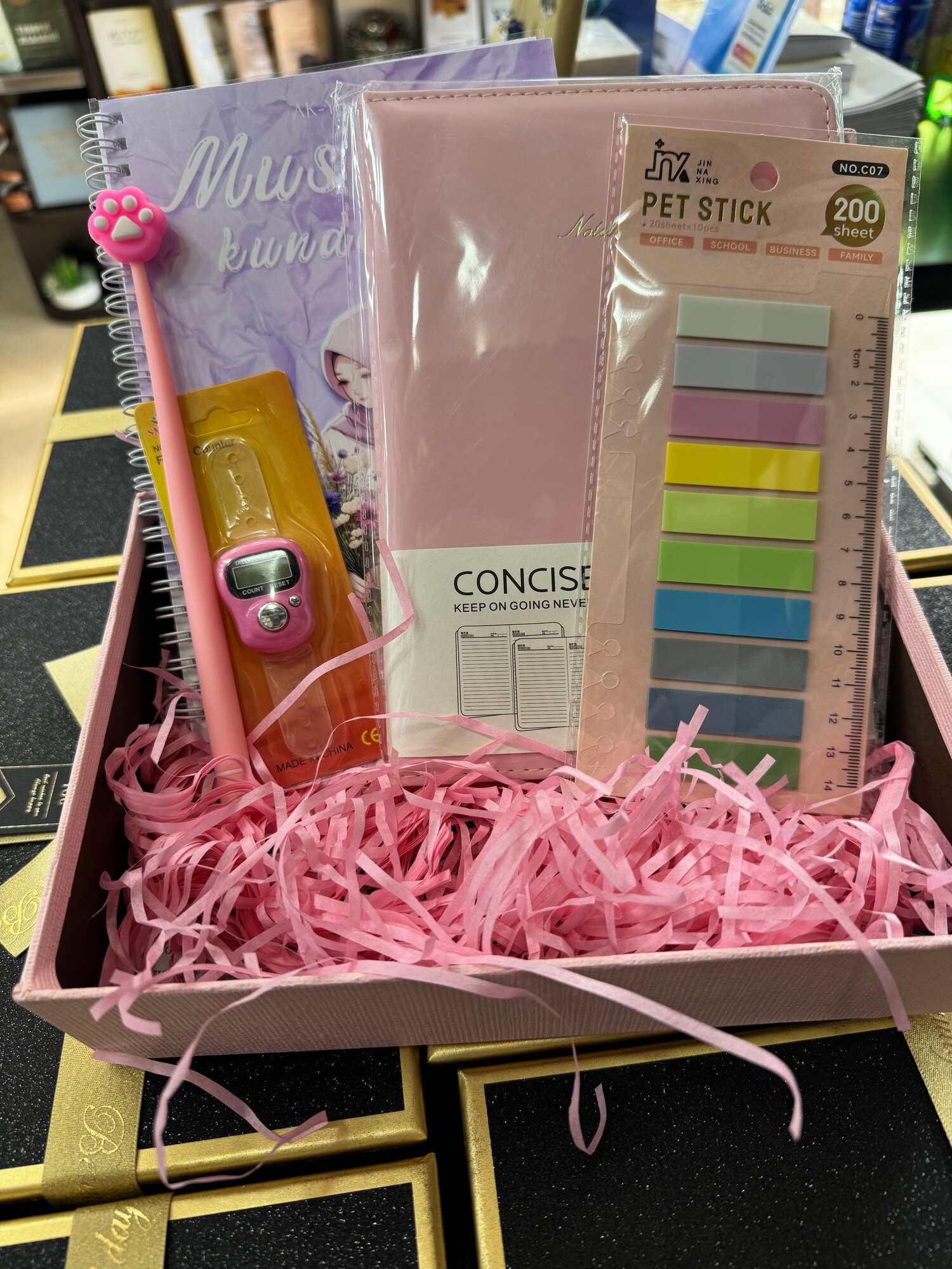 Кизлар учун совгалар топлами гифтбох сиз яхшисига муносибсиз подарочный набор