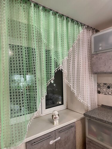 Изображение товара Кухонная шторка из сетки с бахромой, ширина 3м, высота 1,7м